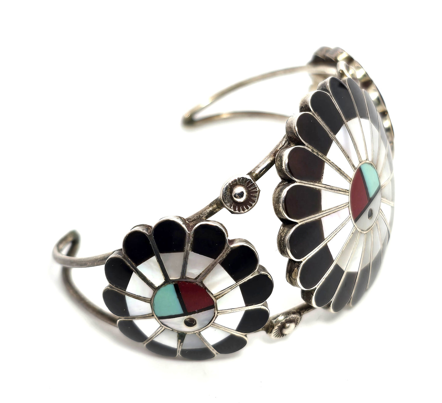 L.L. Dickson Larry and Lorinda Natie American Zuni Sterling sun face cuff bracelet