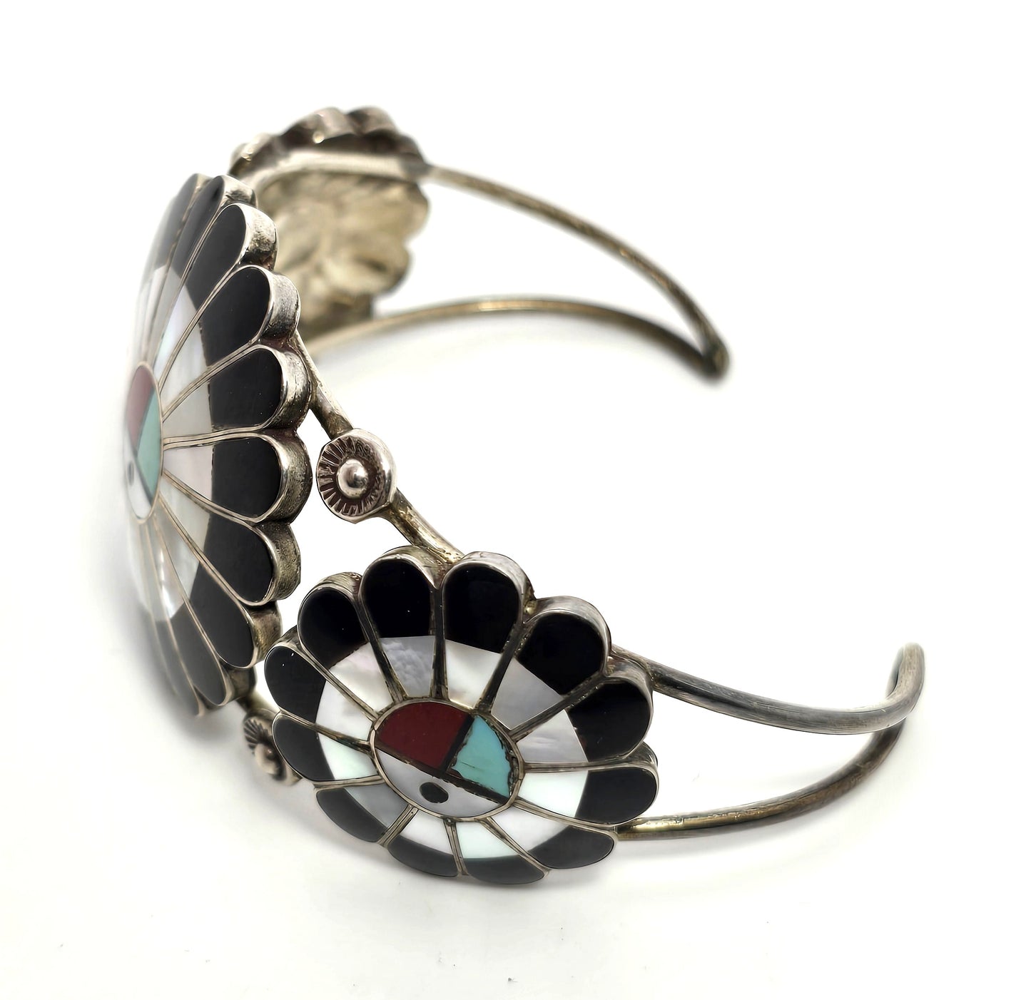 L.L. Dickson Larry and Lorinda Natie American Zuni Sterling sun face cuff bracelet