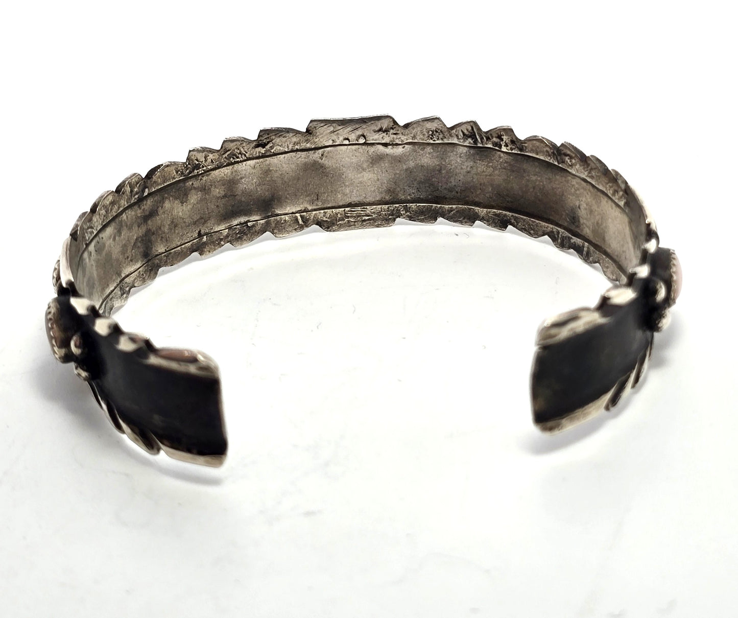 Pink slipper shell Native American vintage sterling silver MOP vintage cuff bracelet