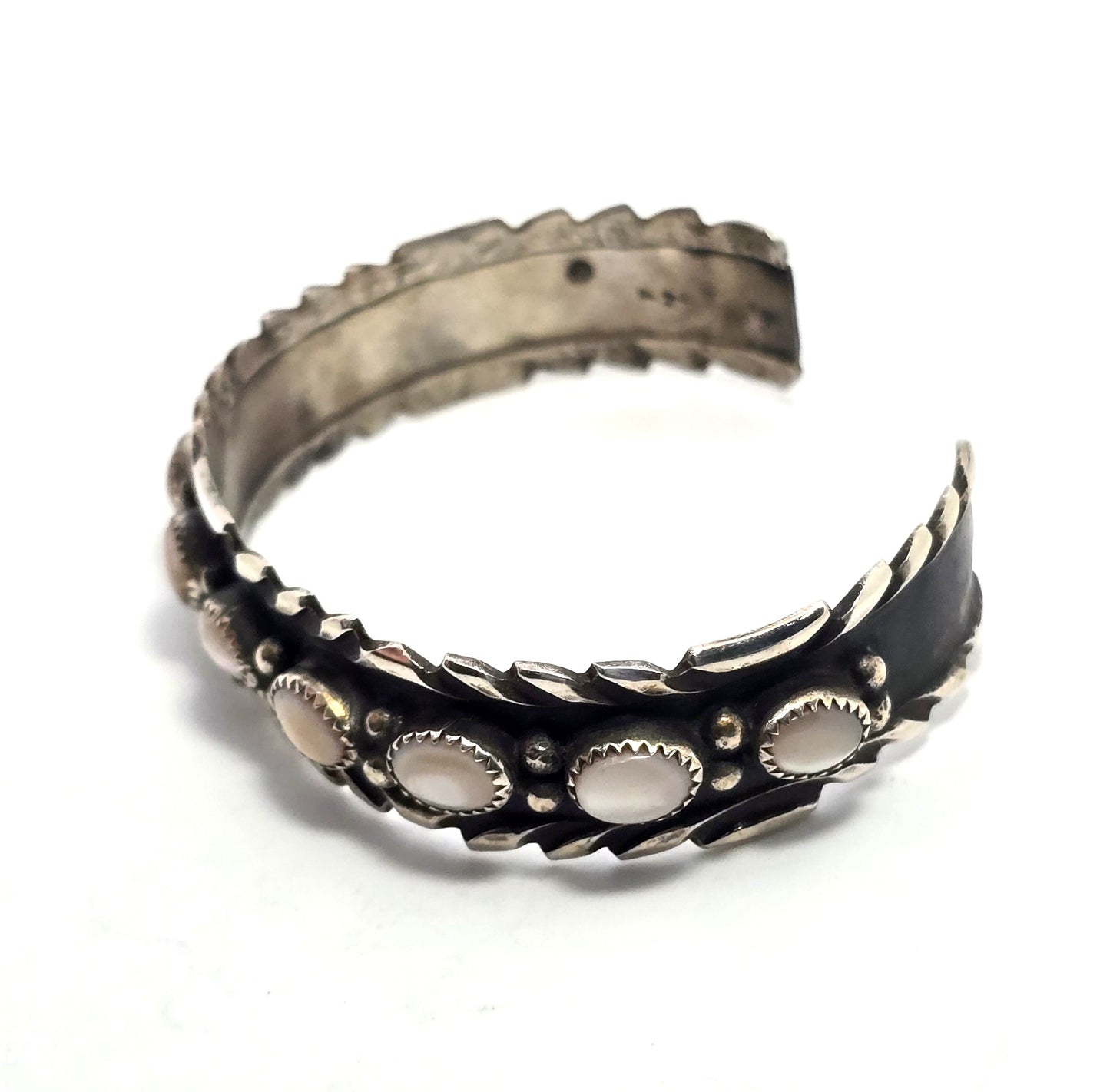 Pink slipper shell Native American vintage sterling silver MOP vintage cuff bracelet