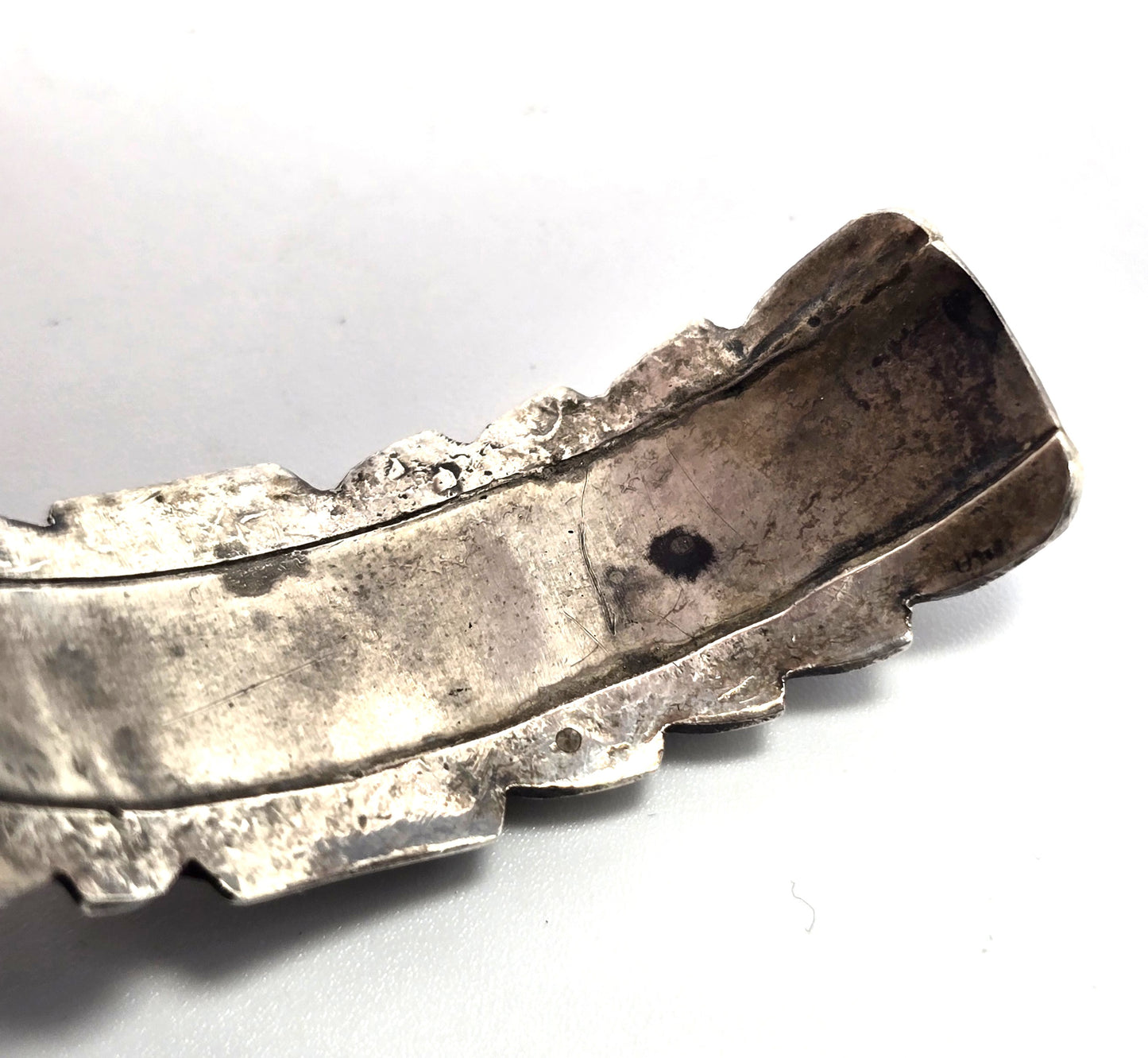 Pink slipper shell Native American vintage sterling silver MOP vintage cuff bracelet