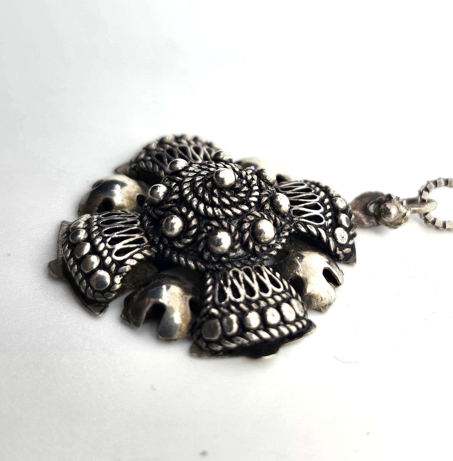 Maltese cross vintage Jerusalem 950 sterling silver vintage necklace