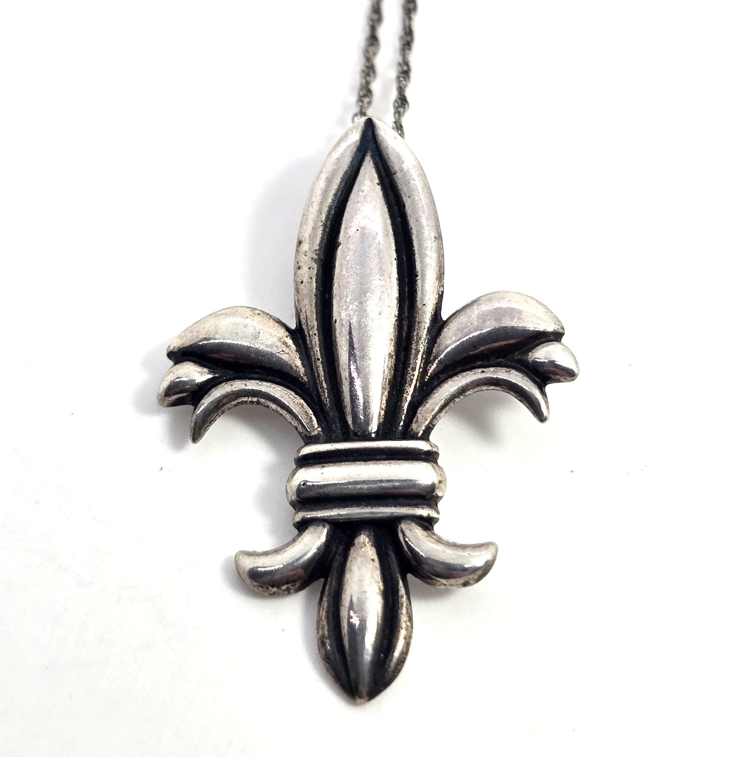 Fleur De Lis New Orleans vintage sterling silver signed pendant necklace