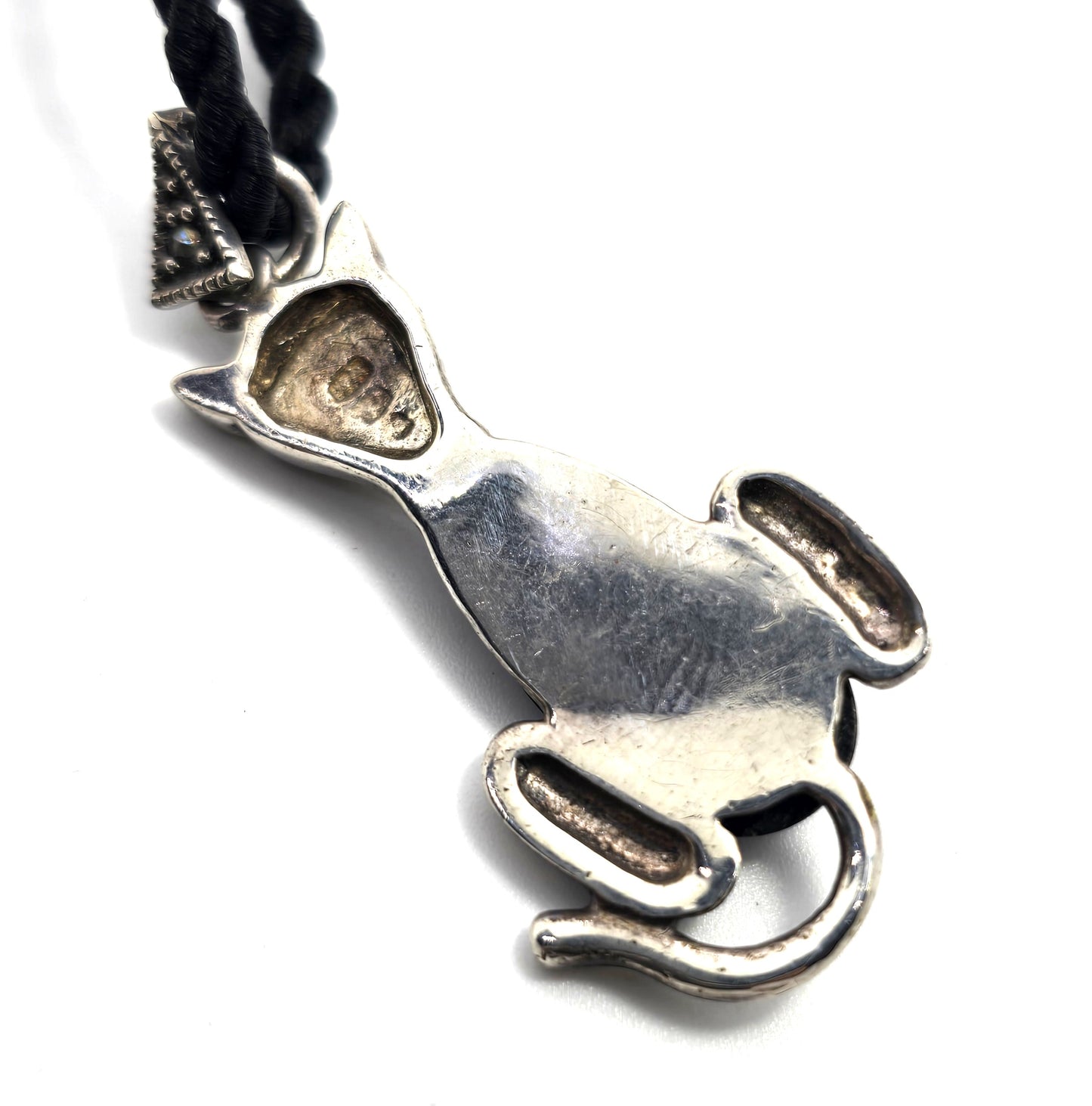 Sitting pretty cat black onyx and marcasite sterling silver retro corded necklace