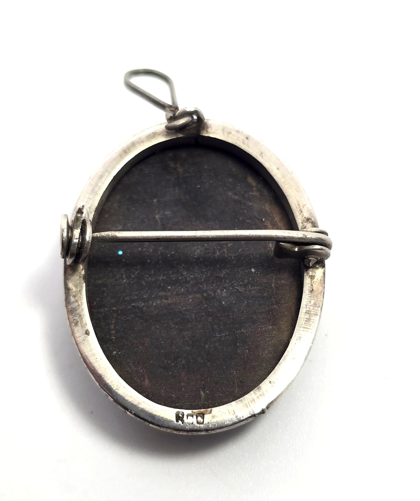 Cameo Mother of Pearl MOP carved shell sterling silver pendant brooch 800