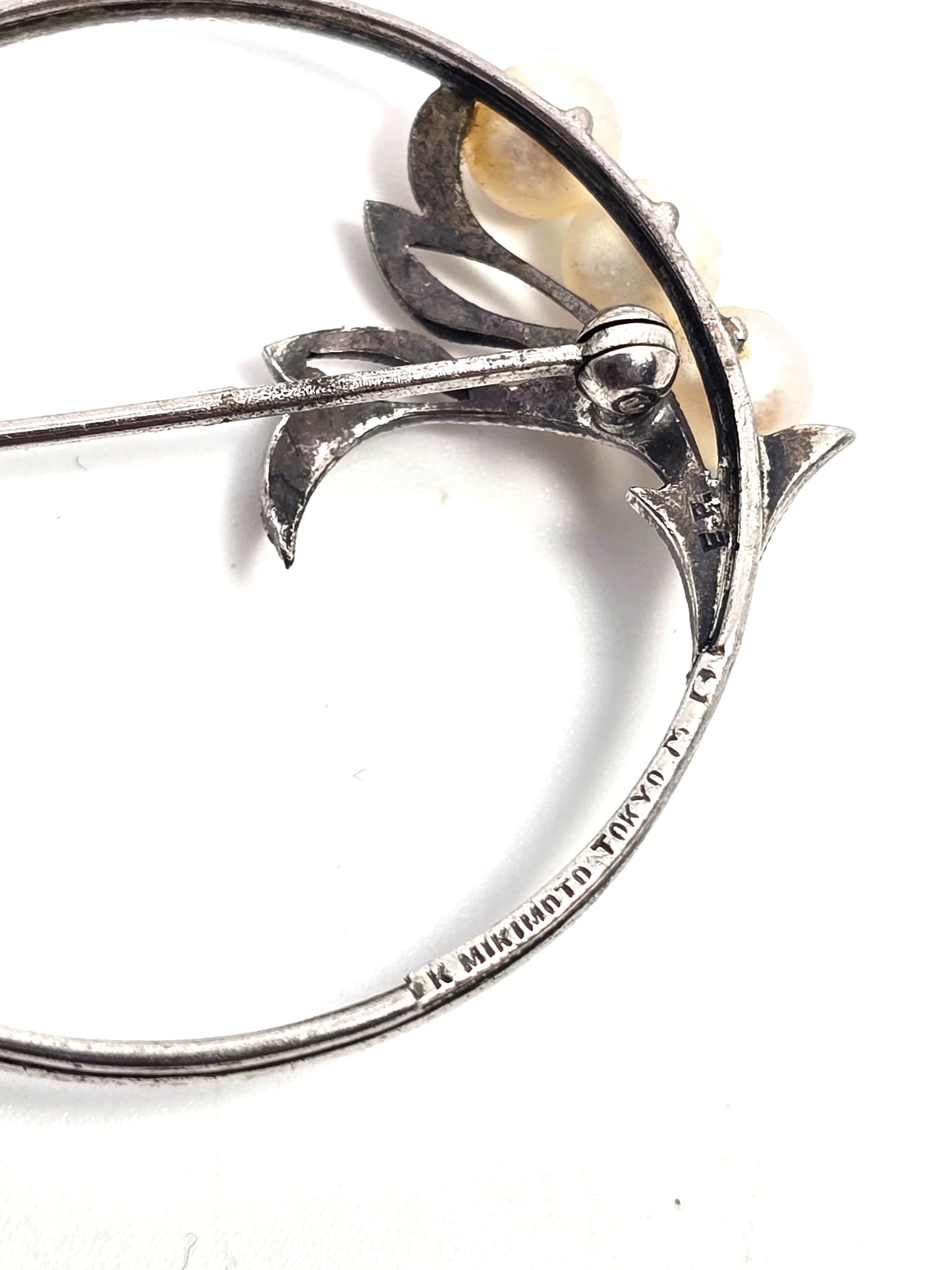 Mikimoto 4 Akoya Cultured Pearl flower vintage mid century sterling silver brooch