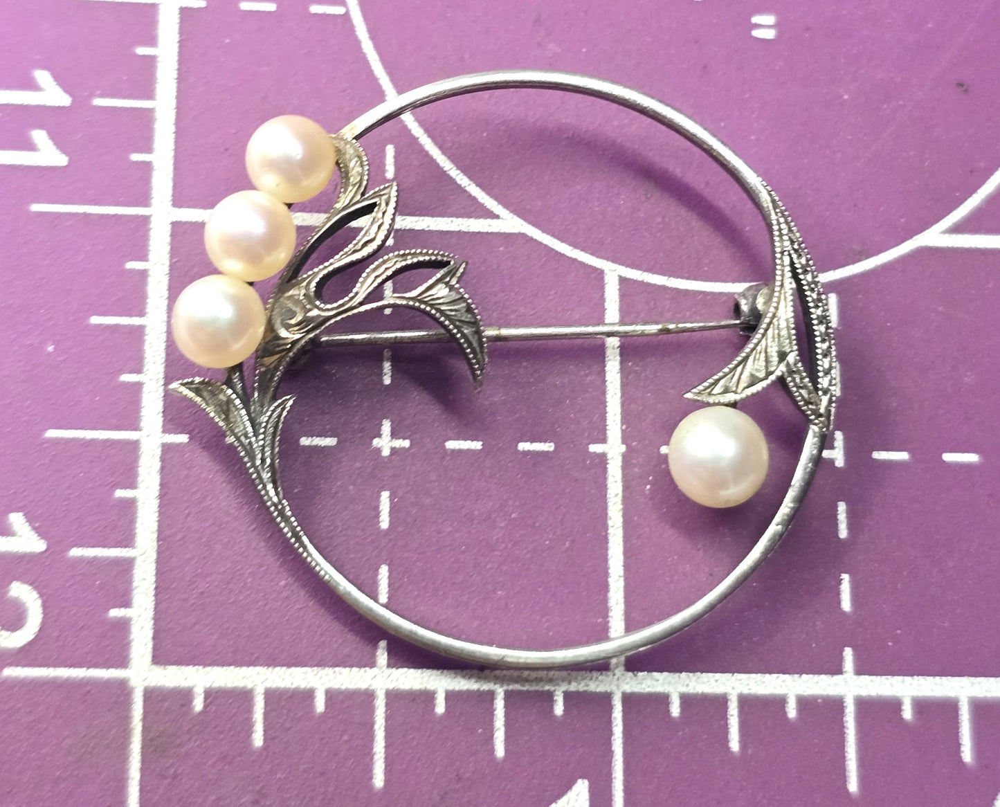 Mikimoto 4 Akoya Cultured Pearl flower vintage mid century sterling silver brooch