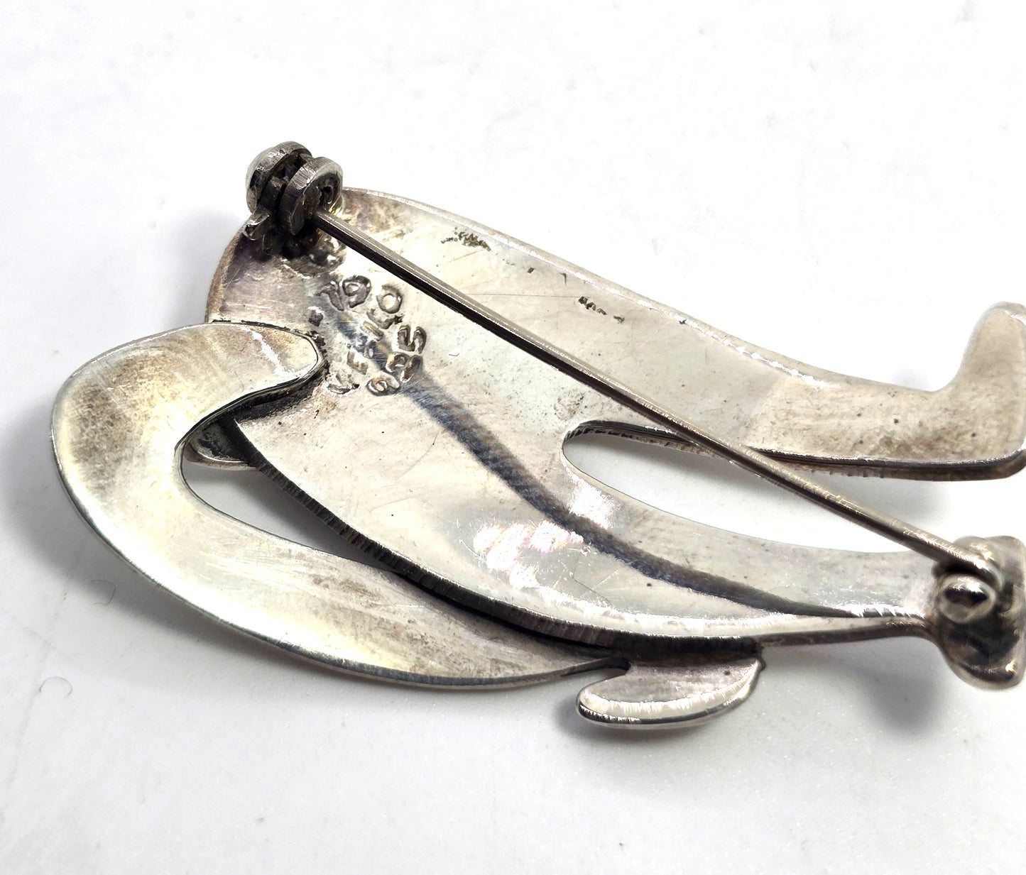 Mexican Kitty Cat vintage signed sterling silver domed layered feline brooch