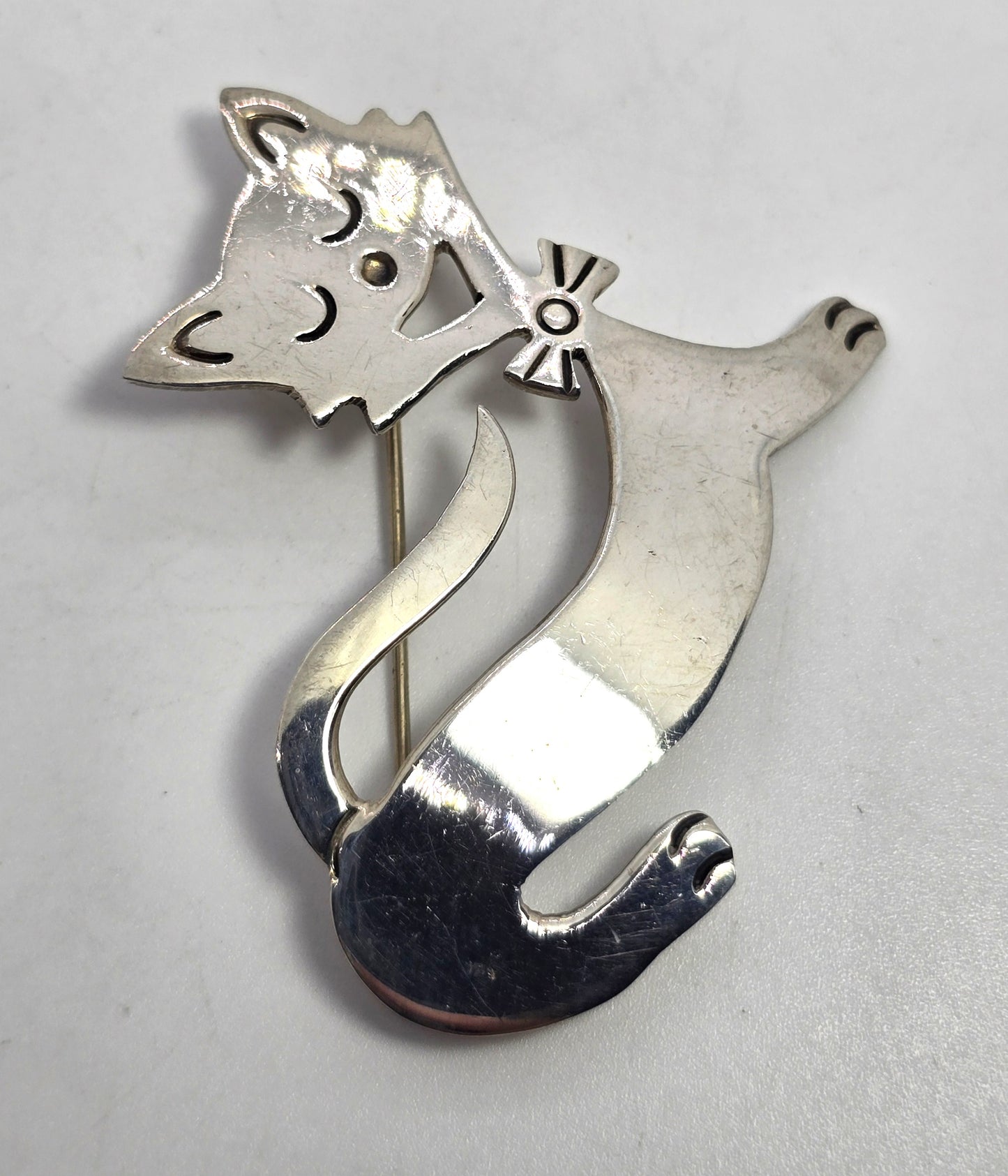 Oliver Mexico Kitty Cat singing pretty vintage signed sterling silver feline brooch