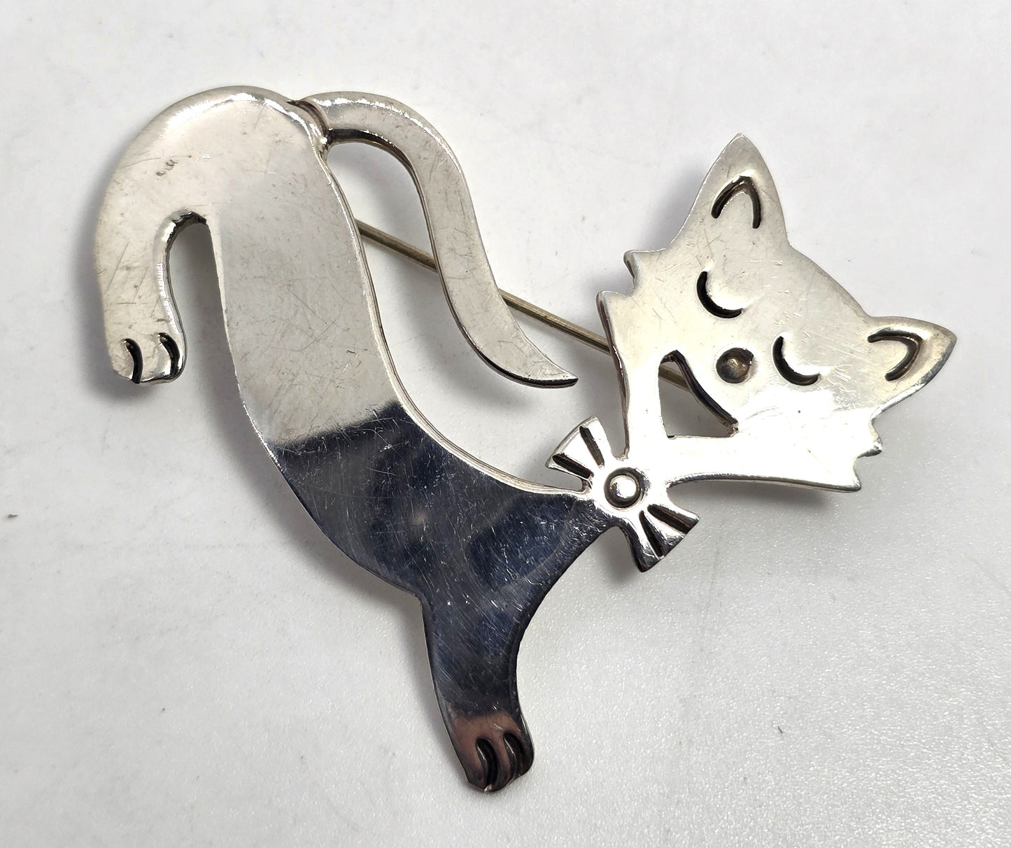 Oliver Mexico Kitty Cat singing pretty vintage signed sterling silver feline brooch