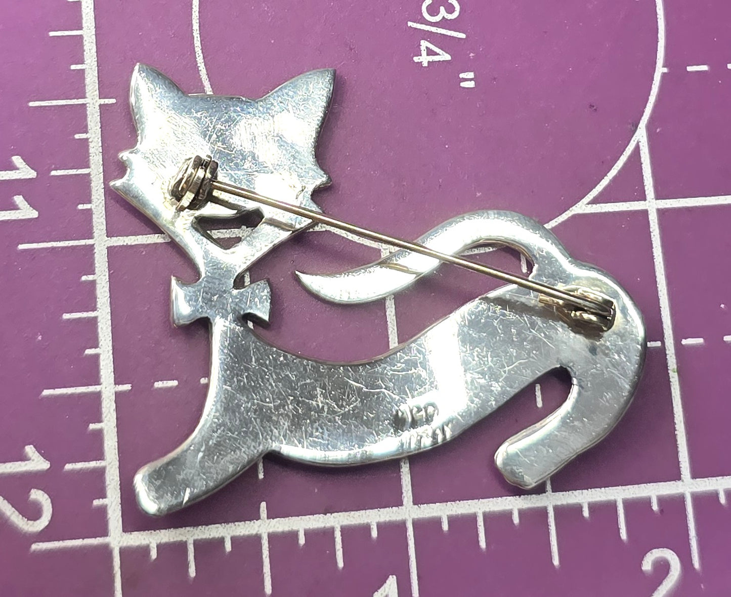 Oliver Mexico Kitty Cat singing pretty vintage signed sterling silver feline brooch