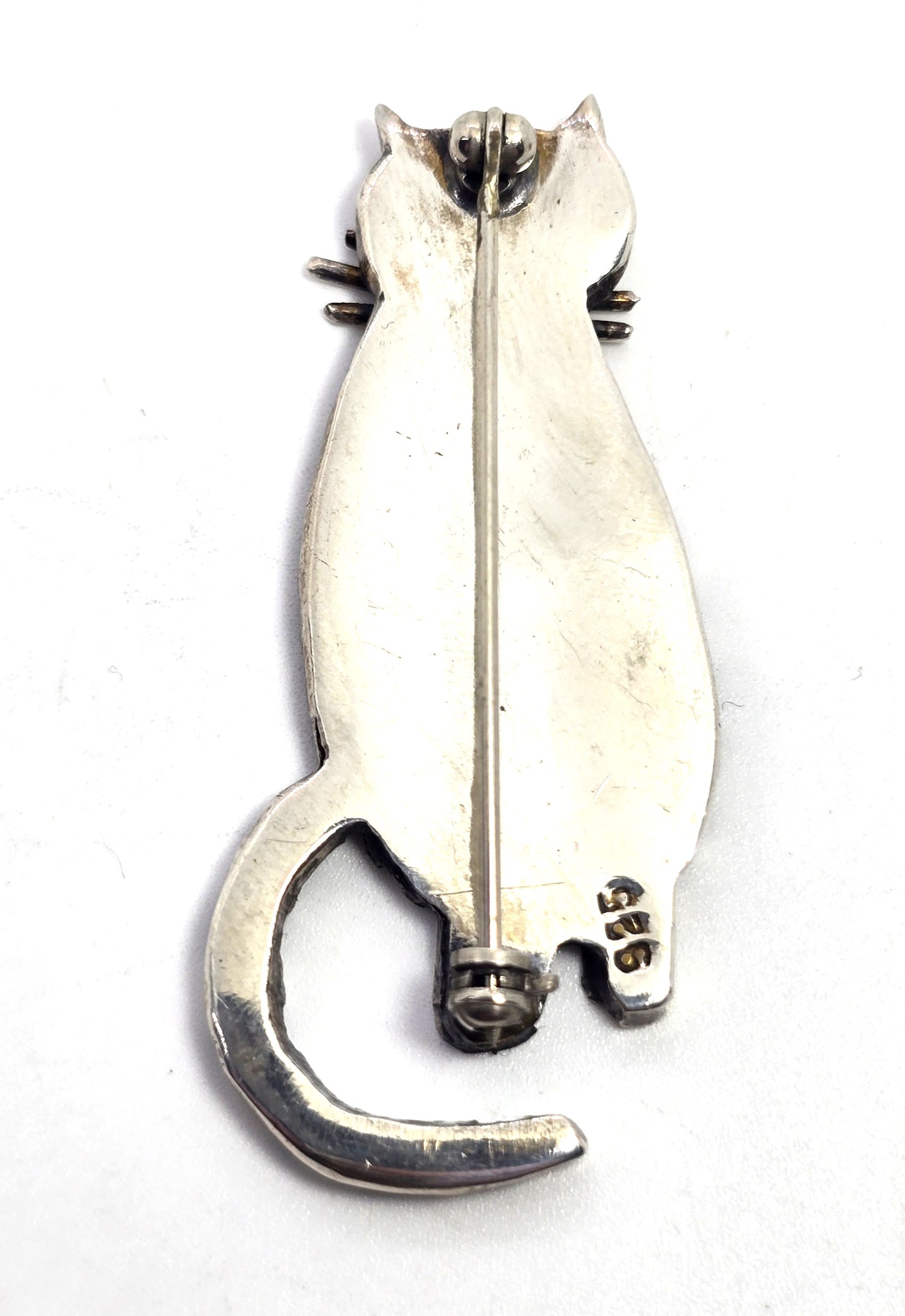 Stripped Kitty Cat sitting kitten vintage sterling silver feline brooch