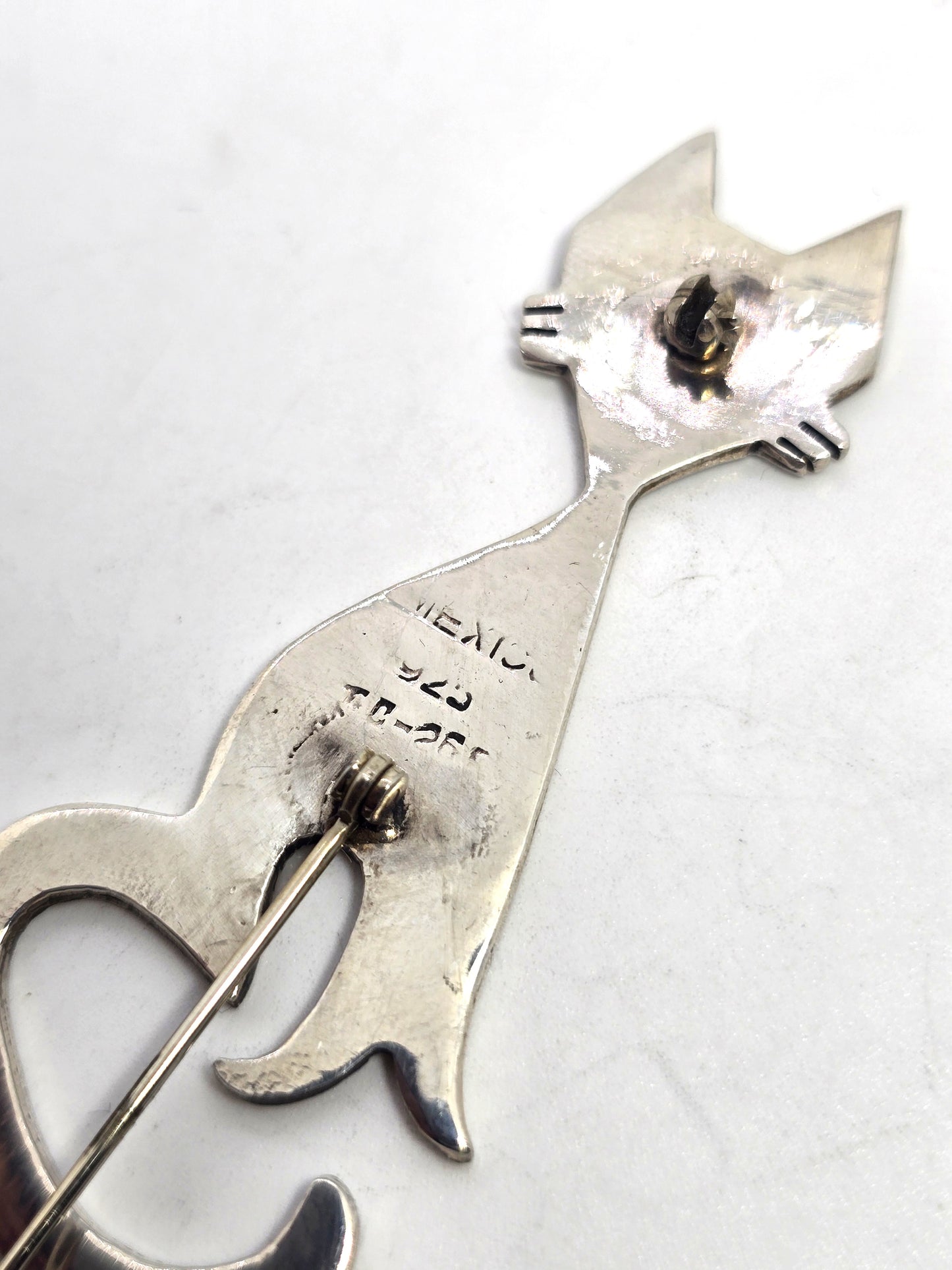 Mexico Taxco Black Enamel  Kitty Cat vintage signed sterling silver feline brooch