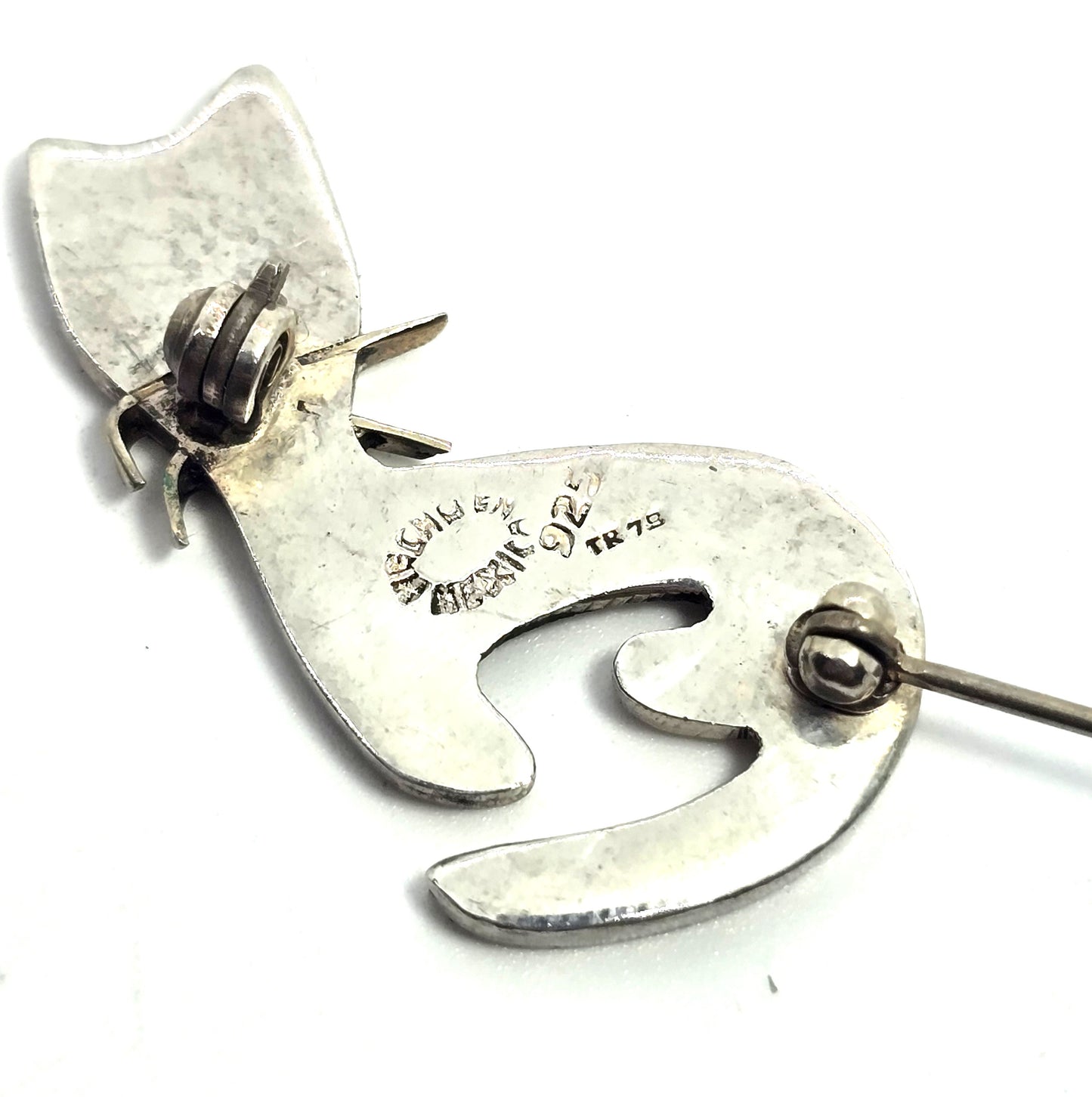 Mexico Taxco Black Enamel small Kitty Cat vintage sterling silver feline brooch