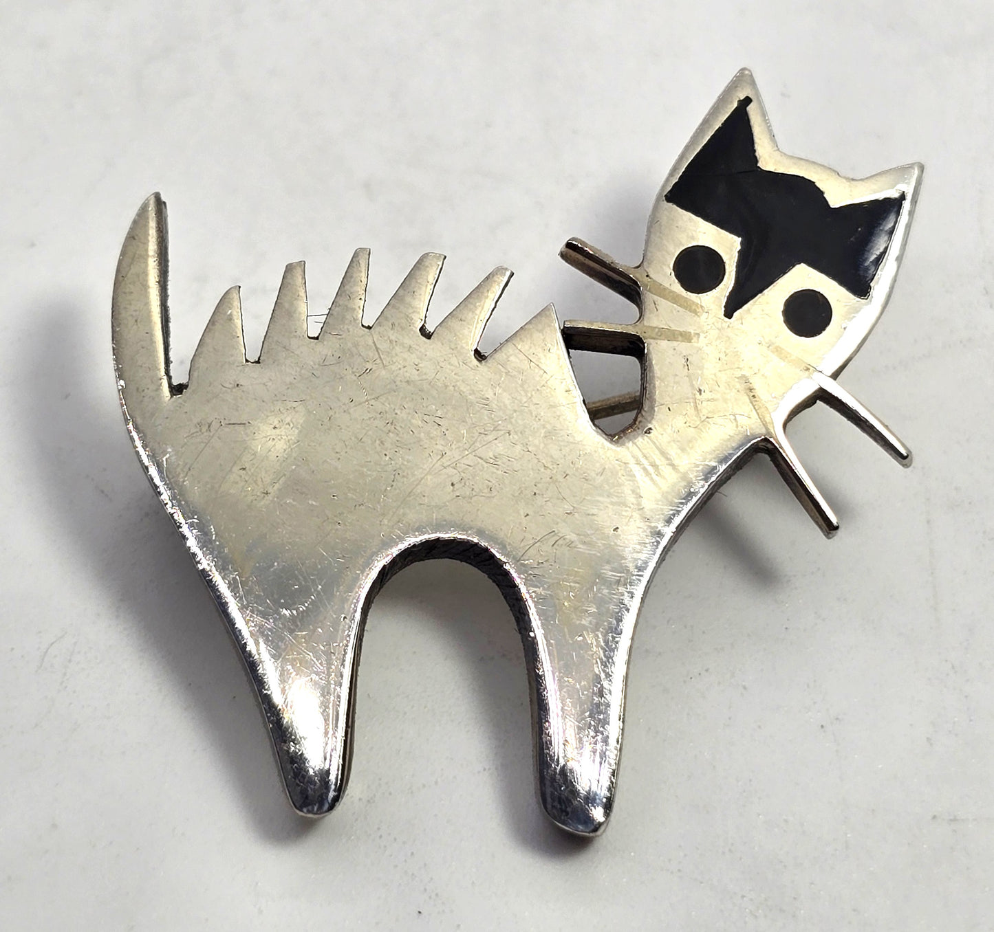 Mexico Taxco Black Enamel Scaredy Cat vintage sterling silver feline brooch