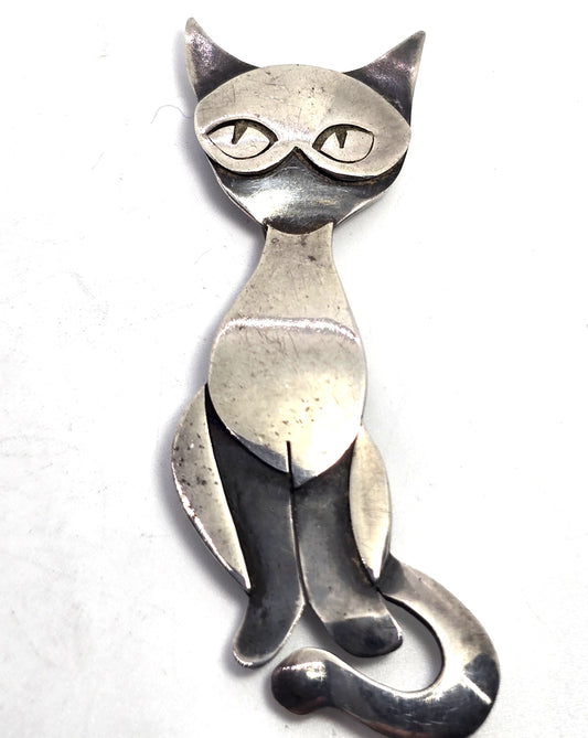 Coco the stalking Siamese sterling silver vintage tall feline brooch