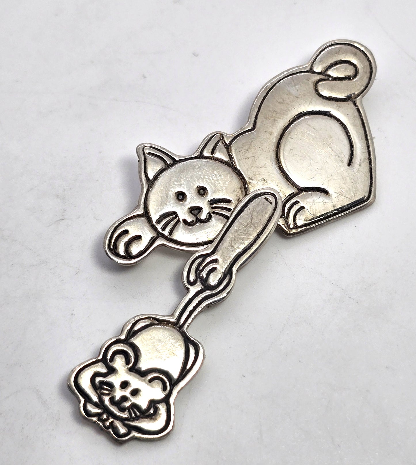 JRI Mexico Kitty Cat and mouse articulated vintage signed sterling silver brooch