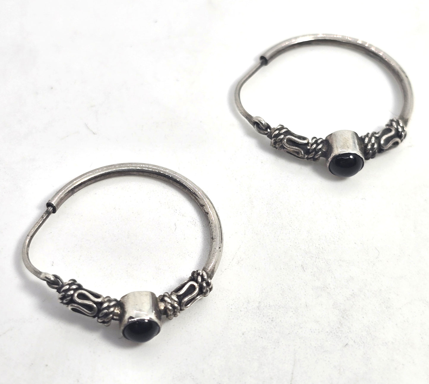 Tribal Balinese black enamel sterling silver internal thread vintage hoop earrings