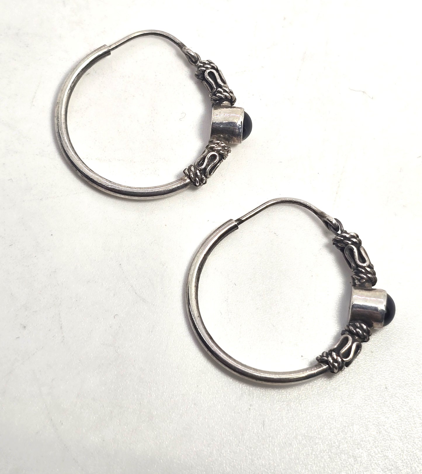 Tribal Balinese black enamel sterling silver internal thread vintage hoop earrings