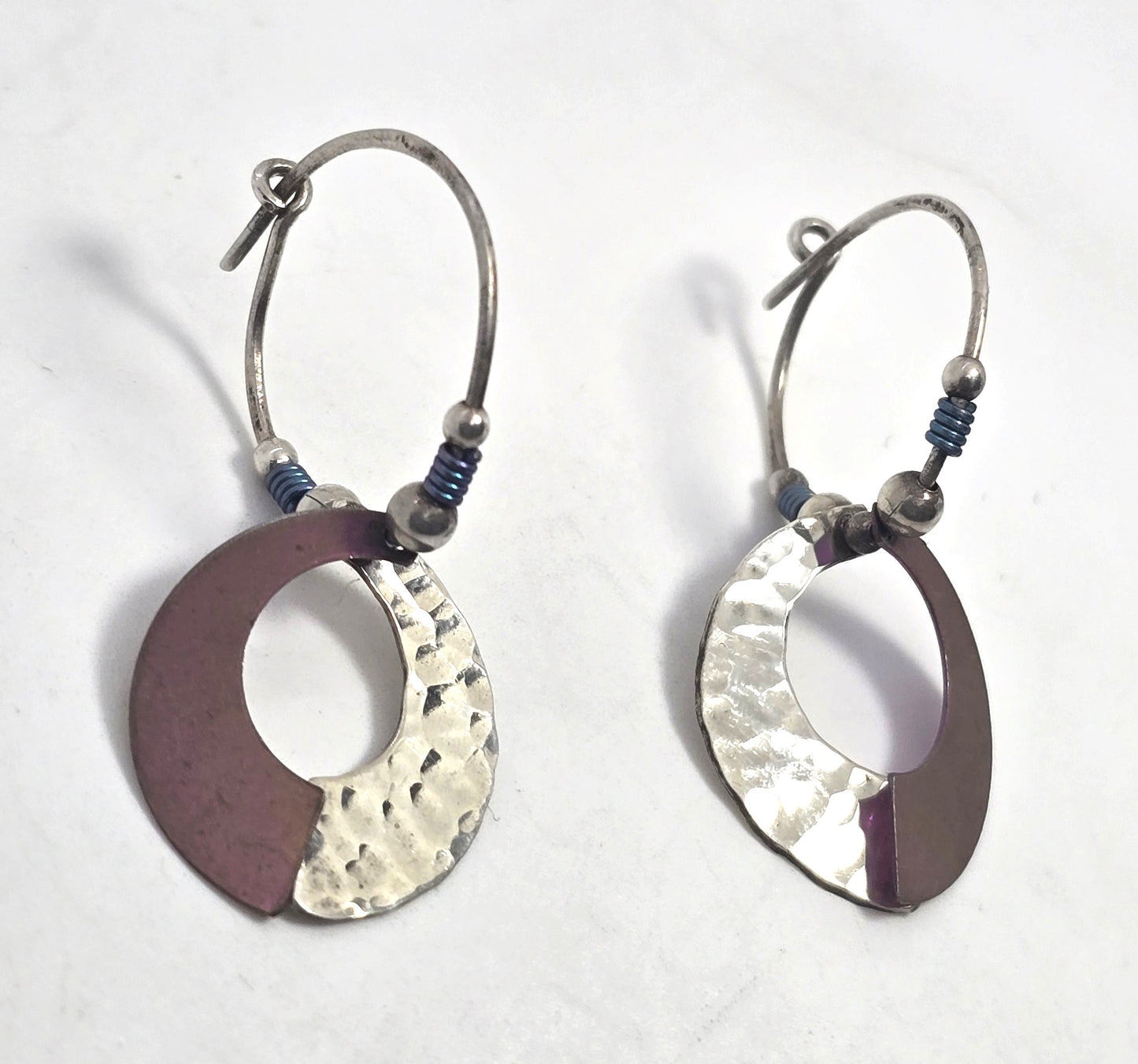 PTP purple Niobium hammered sterling silver signed vintage beaded earrings