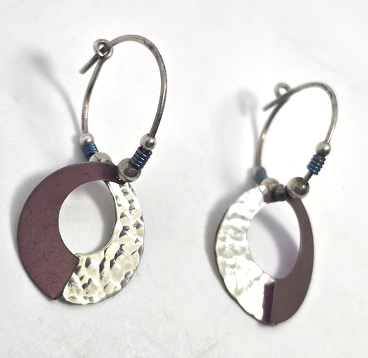 PTP purple Niobium hammered sterling silver signed vintage beaded earrings
