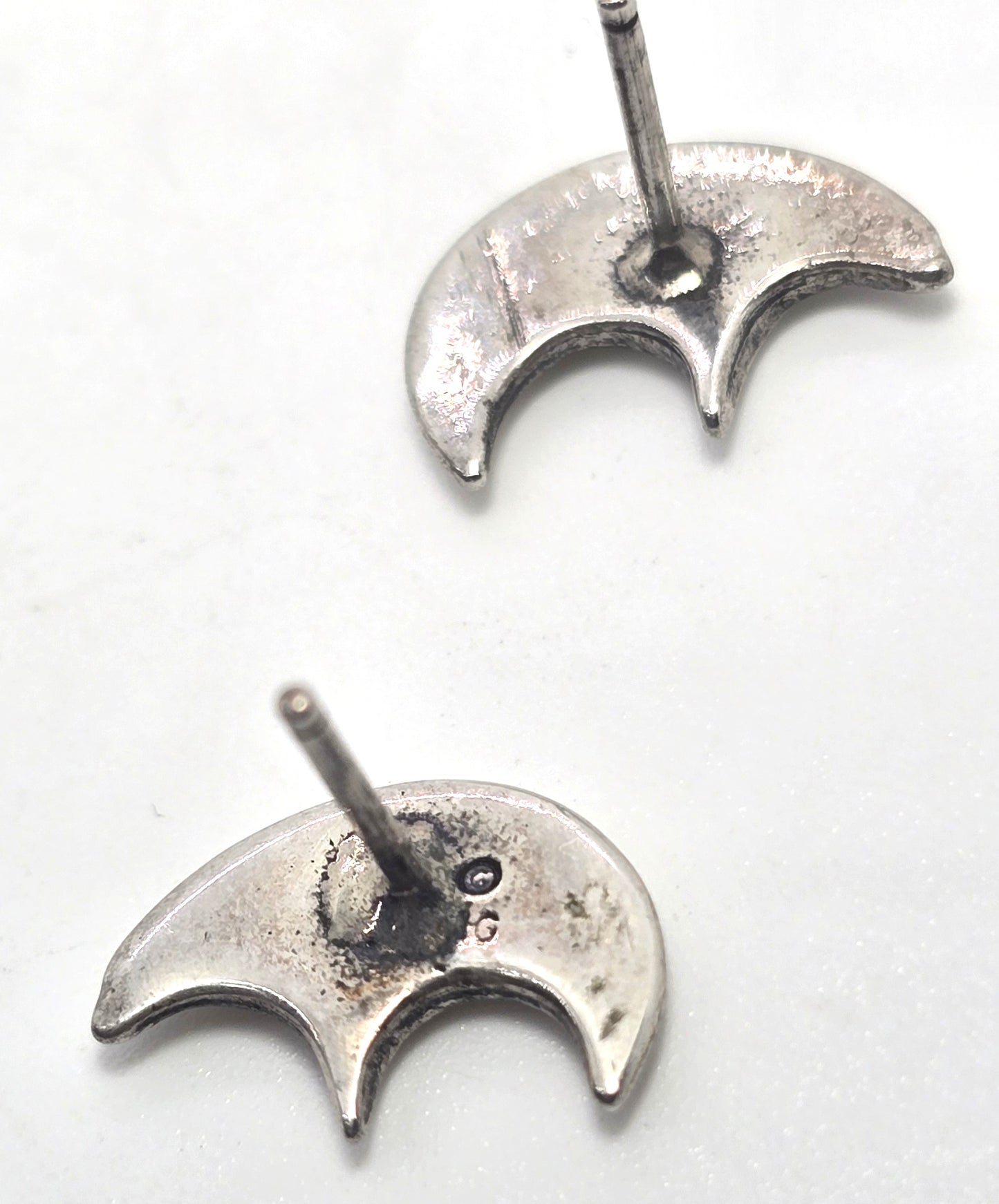 Hopi bear sterling silver vintage artisan stud earrings