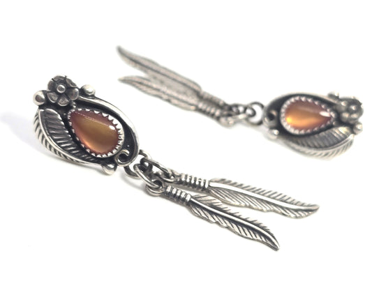 Spiney oyster Native American sterling silver feather drop vintage earrings