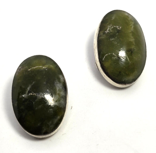 Nephrite Jade oval gemstone Chinese Export antique sterling silver clip on earrings