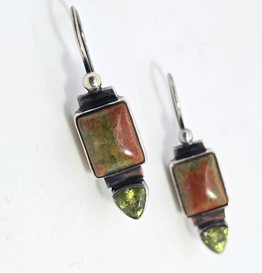 Sajen unakite green and peridot tribal Bali sterling silver vintage earrings