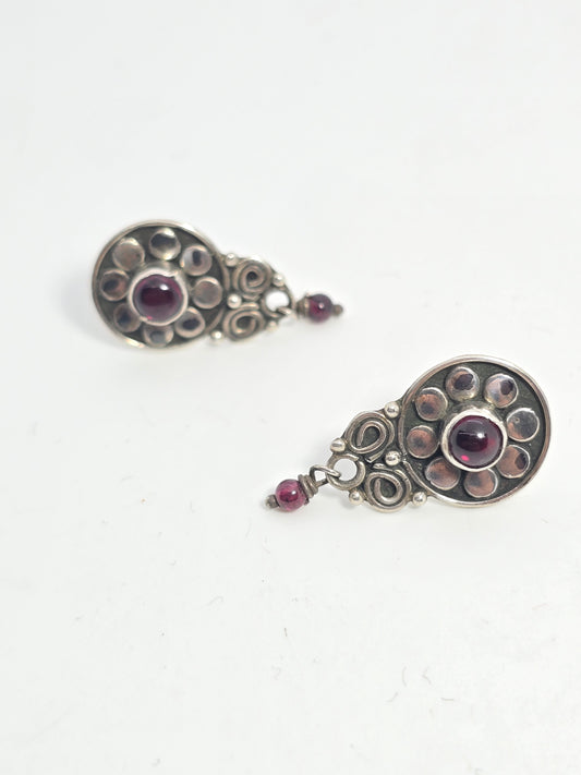 Garnet Bali Balinese tribal style sterling silver vintage drop earrings