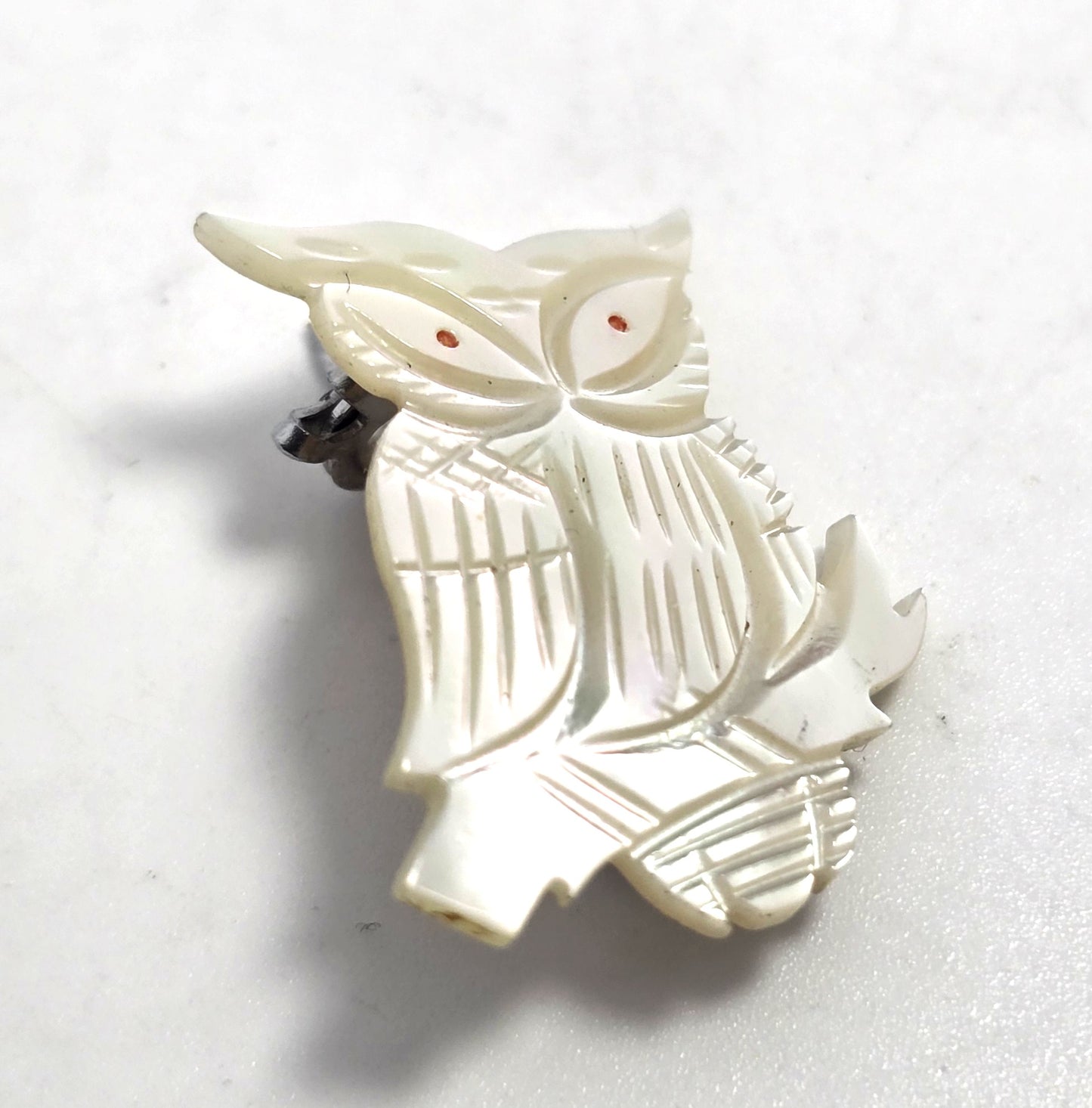 Mother of pearl white carved shell owl bird vintage brooch