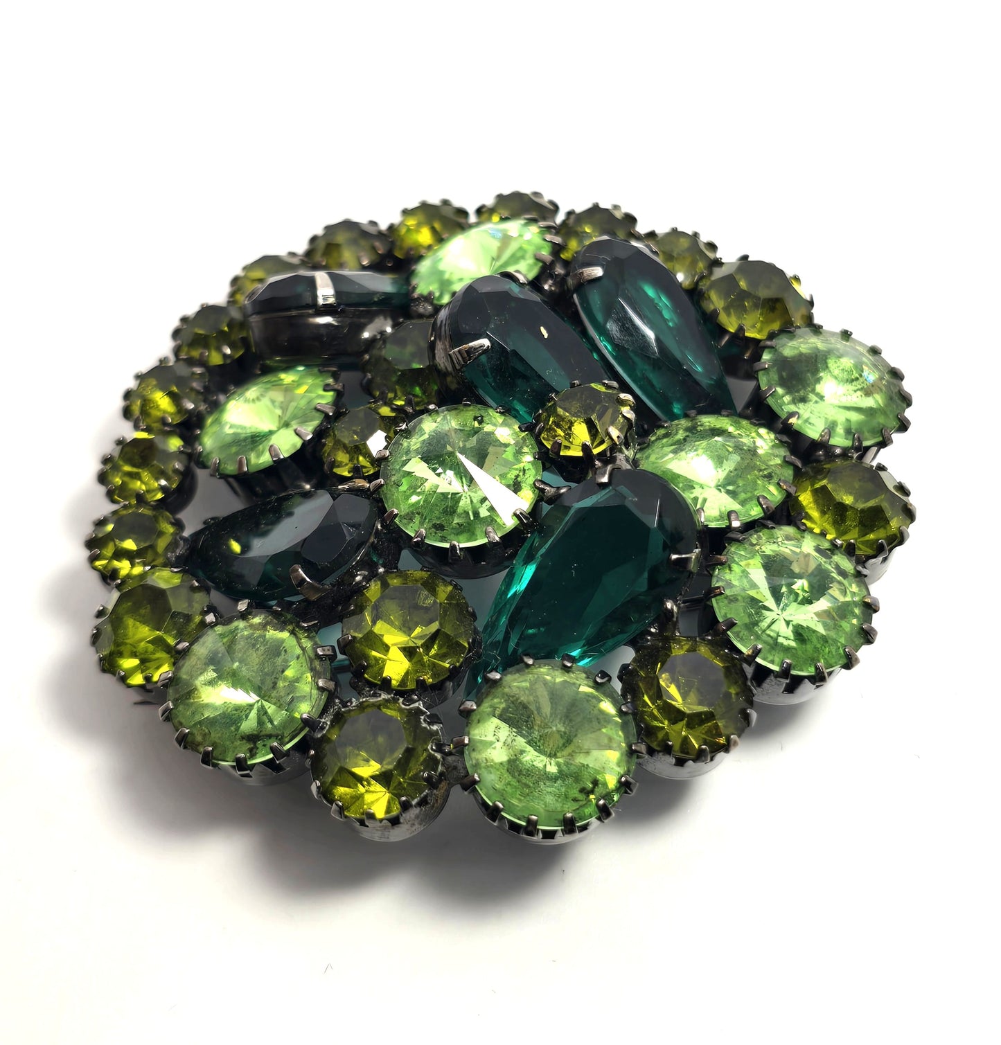 Green uranium glass large pear cut green rivoli rhinestone vintage brooch mid century