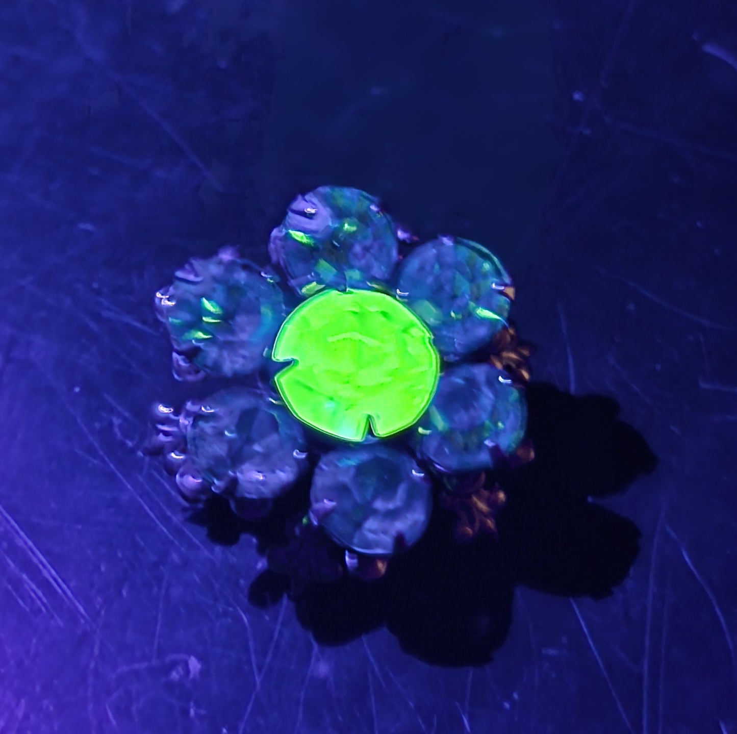 Green uranium glass rhinestone gold toned small flower UV glow vintage brooch