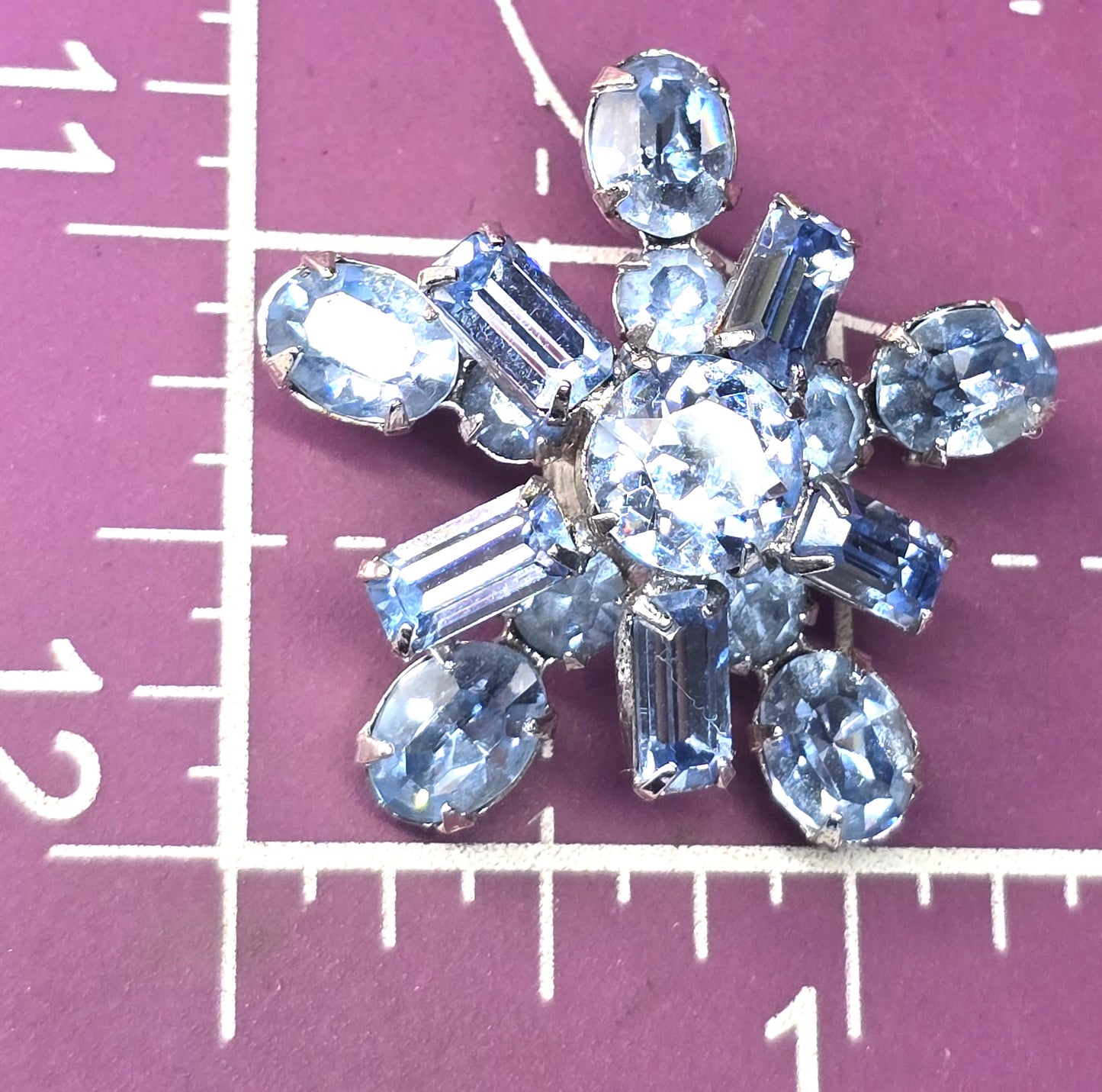 Light Blue vintage  rhinestone atomic star burst mid century vintage brooch