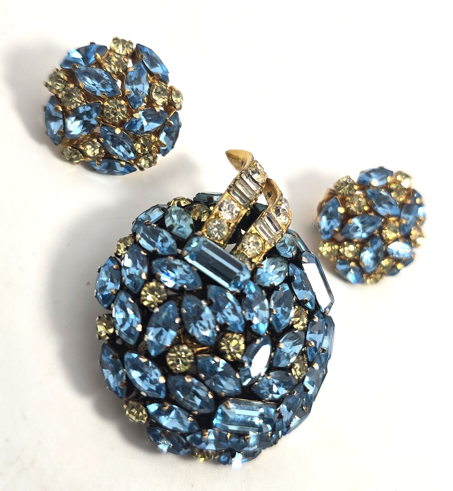 Schoffel & Co aqua blue Jonquil yellow rhinestone vintage demi set brooch earrings