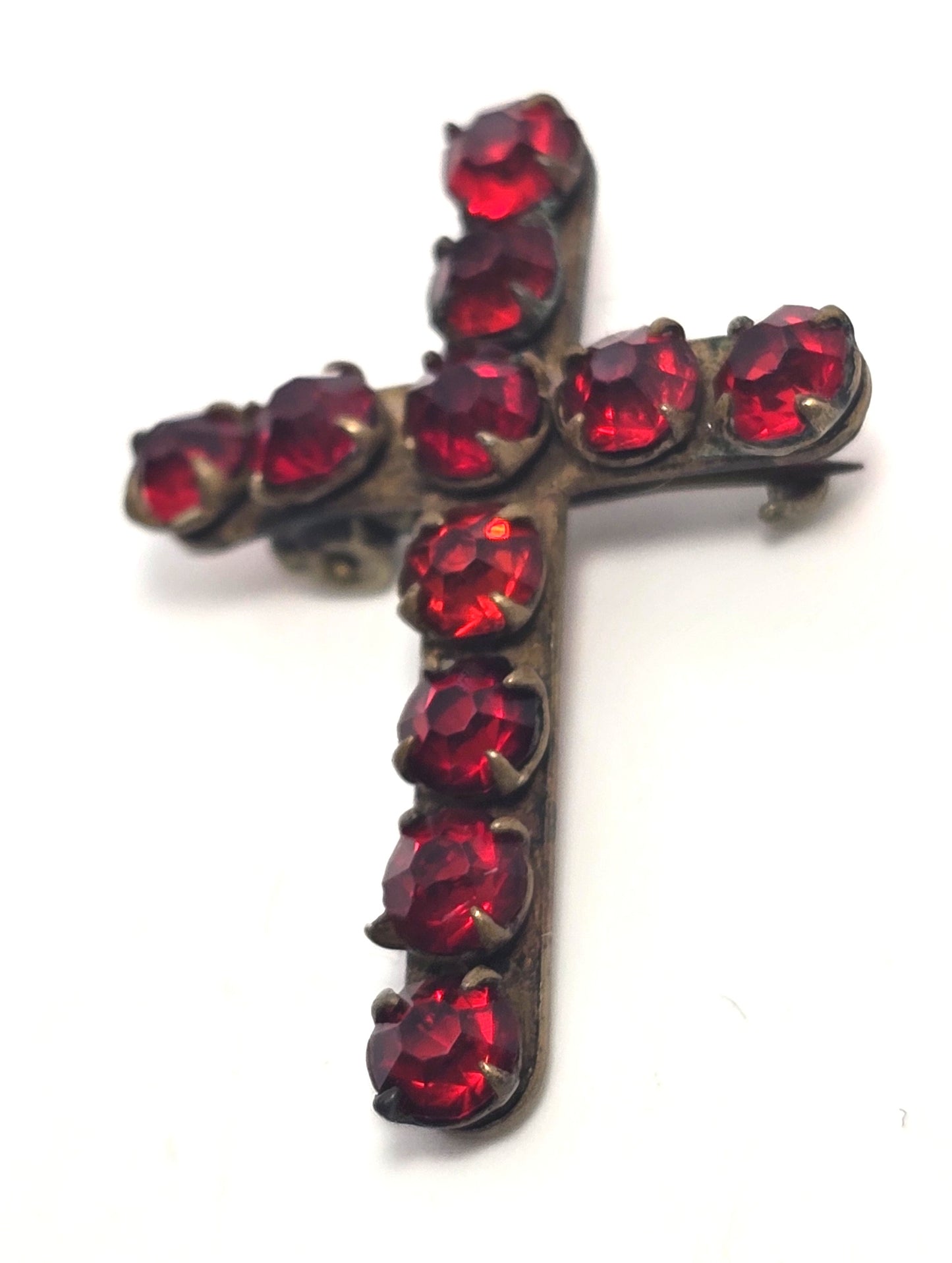 Red cross rhinestone antique prong set brooch pin