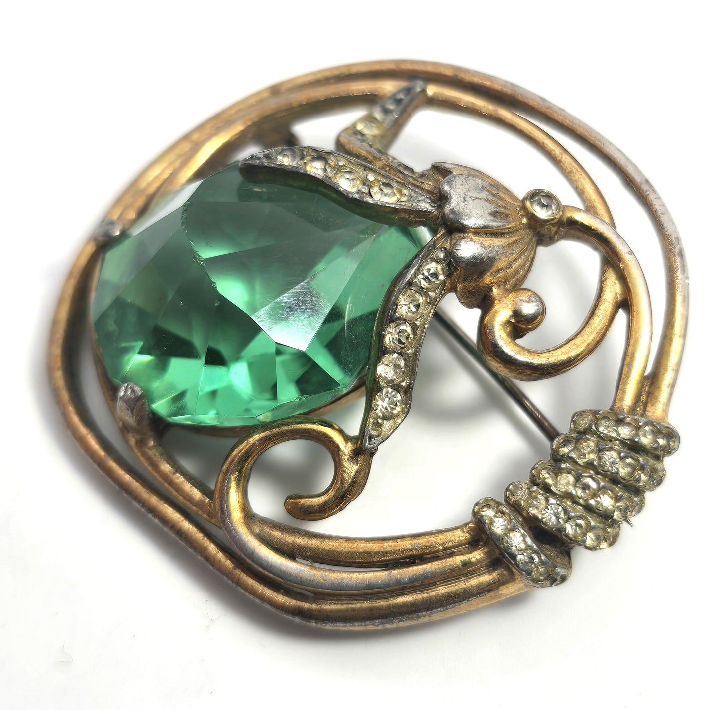 Green uranium glass Large Art Deco rhinestone gold toned UV glow vintage brooch