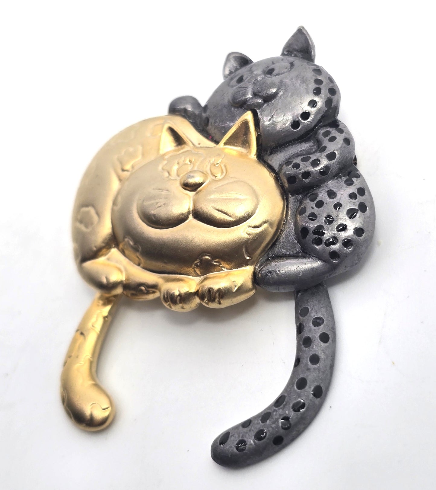 Danecraft fat cats articulated tails two toned vintage pin brooch