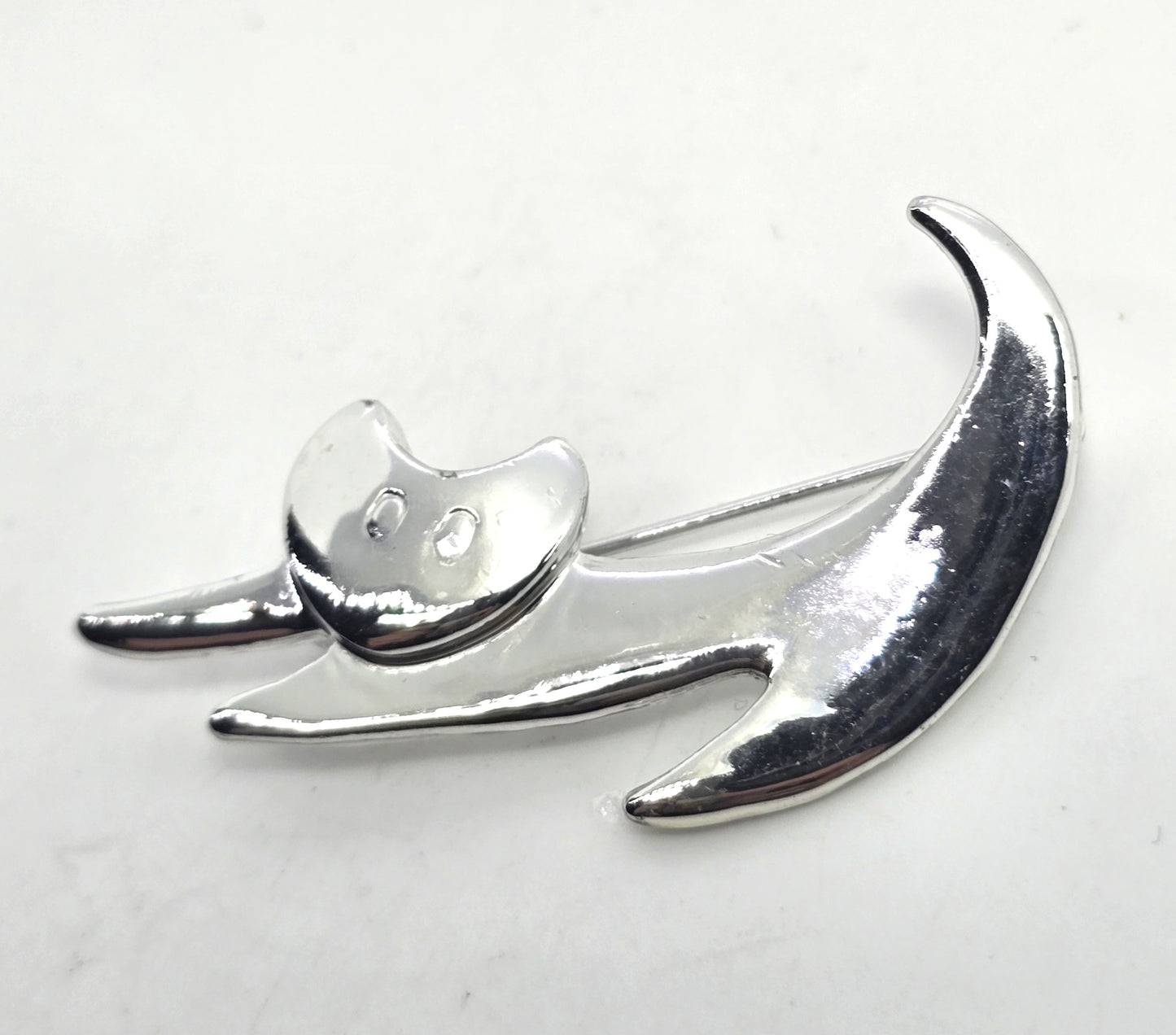 Danecraft "Big Stretch" cat modernist silver toned vintage pin brooch