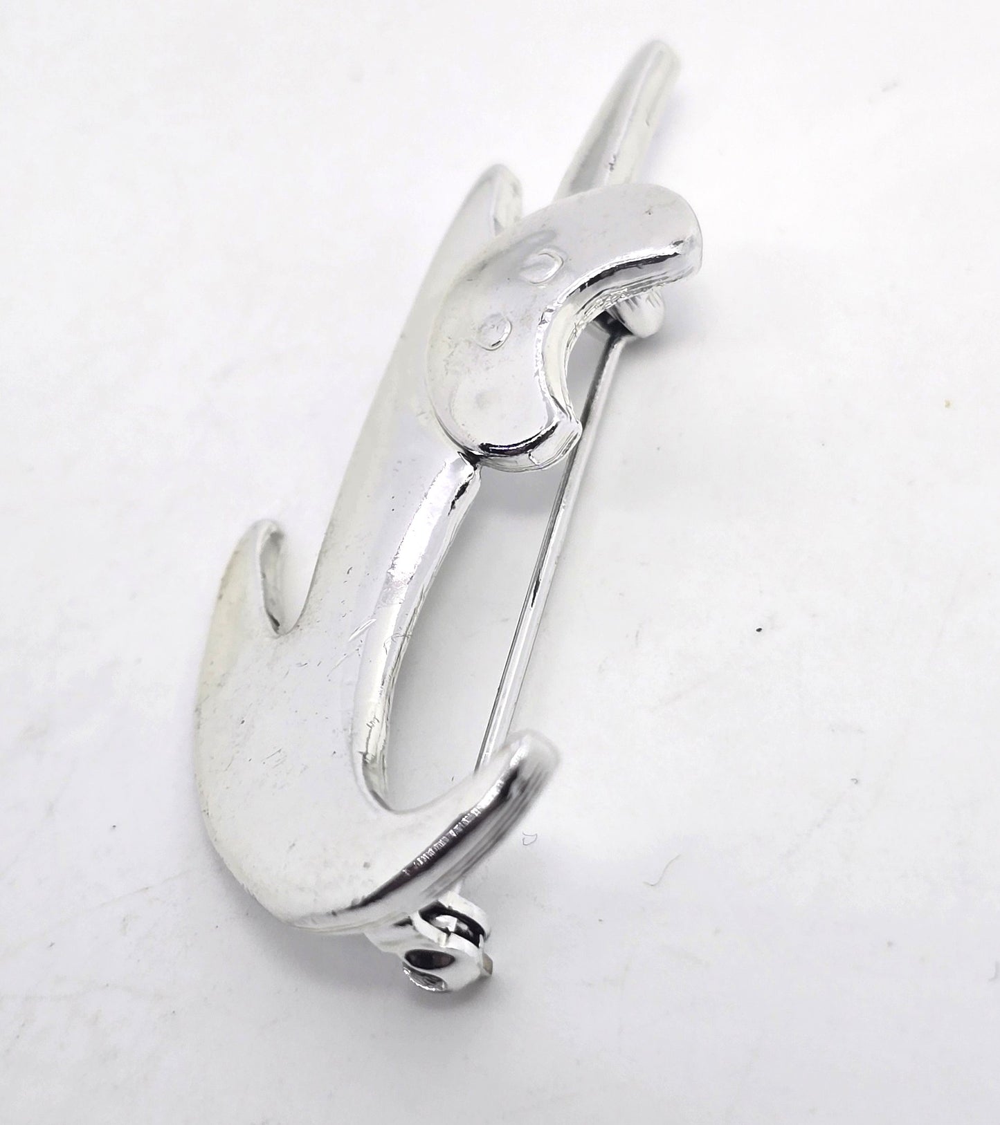 Danecraft "Big Stretch" cat modernist silver toned vintage pin brooch