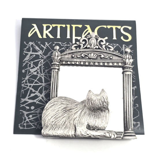 Artifacts Cat looking in mirror pewter vintage NWT cat brooch