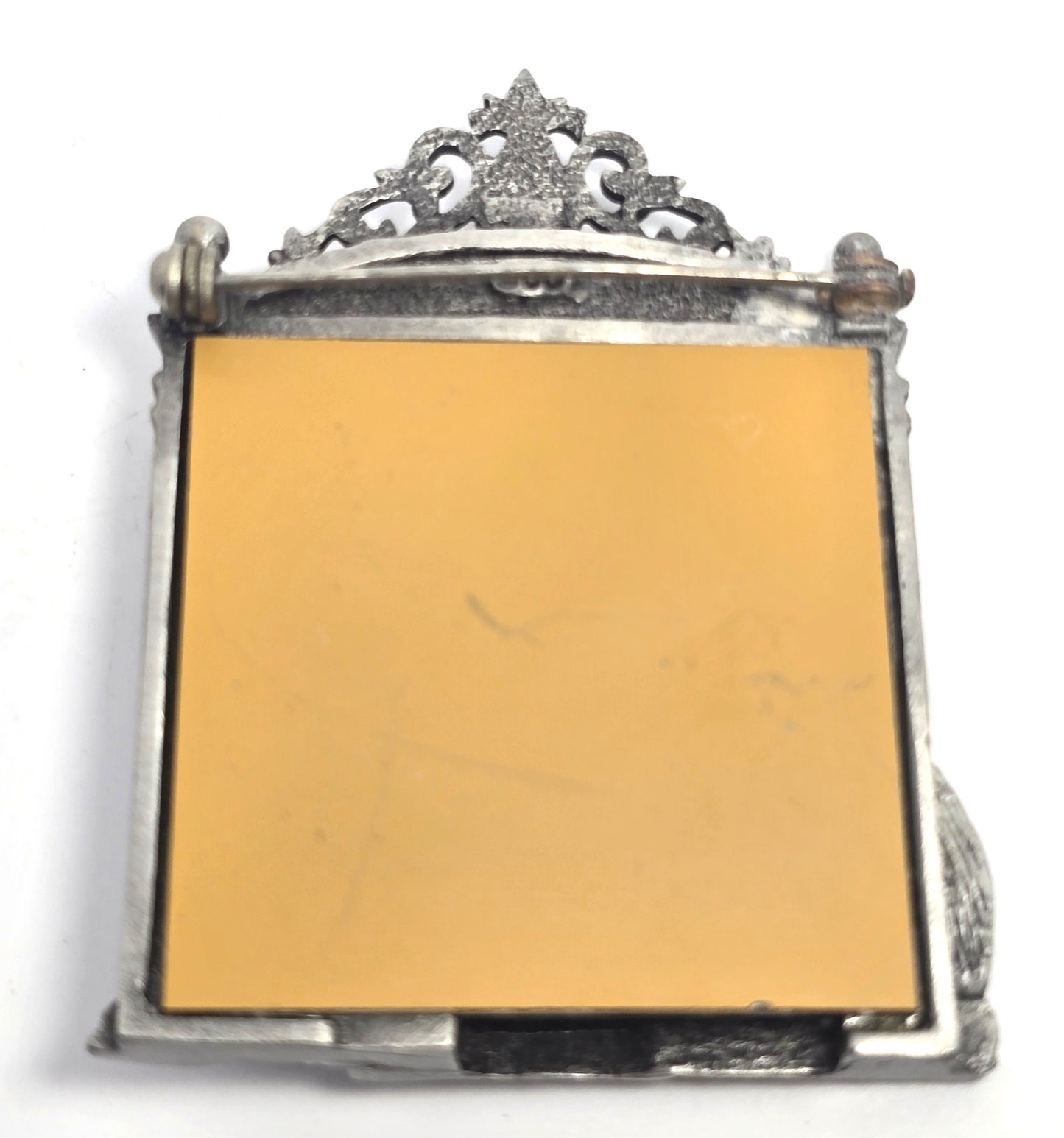 Artifacts Cat looking in mirror pewter vintage NWT cat brooch