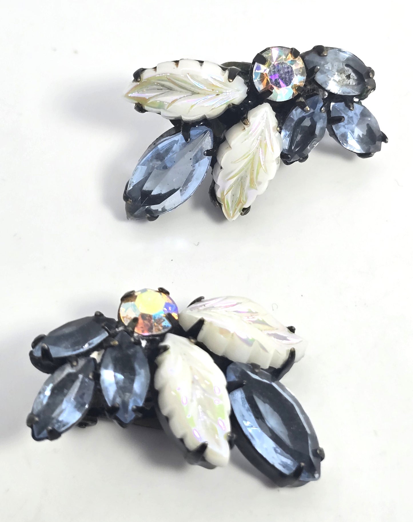 Molded glass leaf blue aurora borealis rhinestone vintage japanned clip on earrings