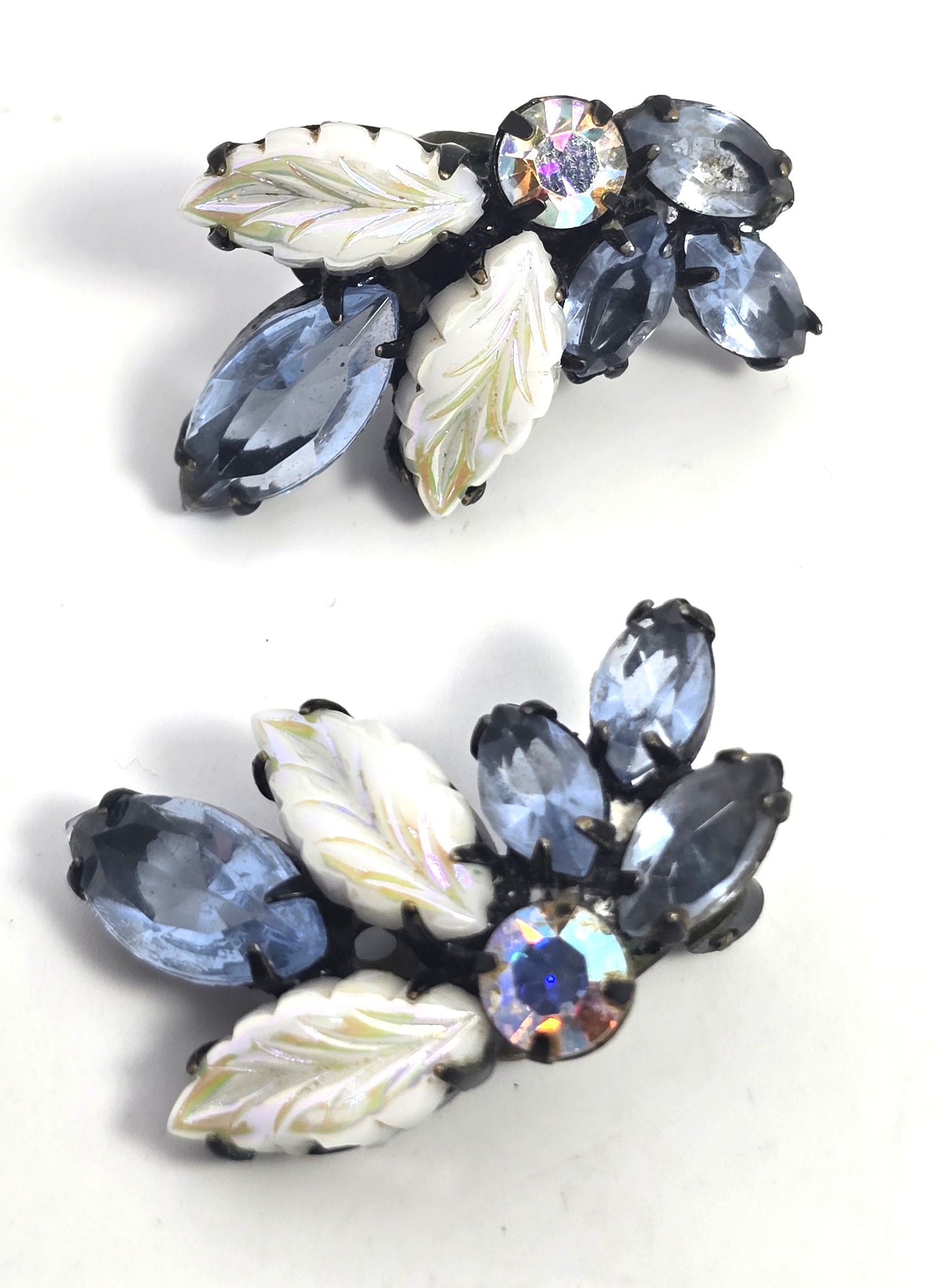 Molded glass leaf blue aurora borealis rhinestone vintage japanned clip on earrings