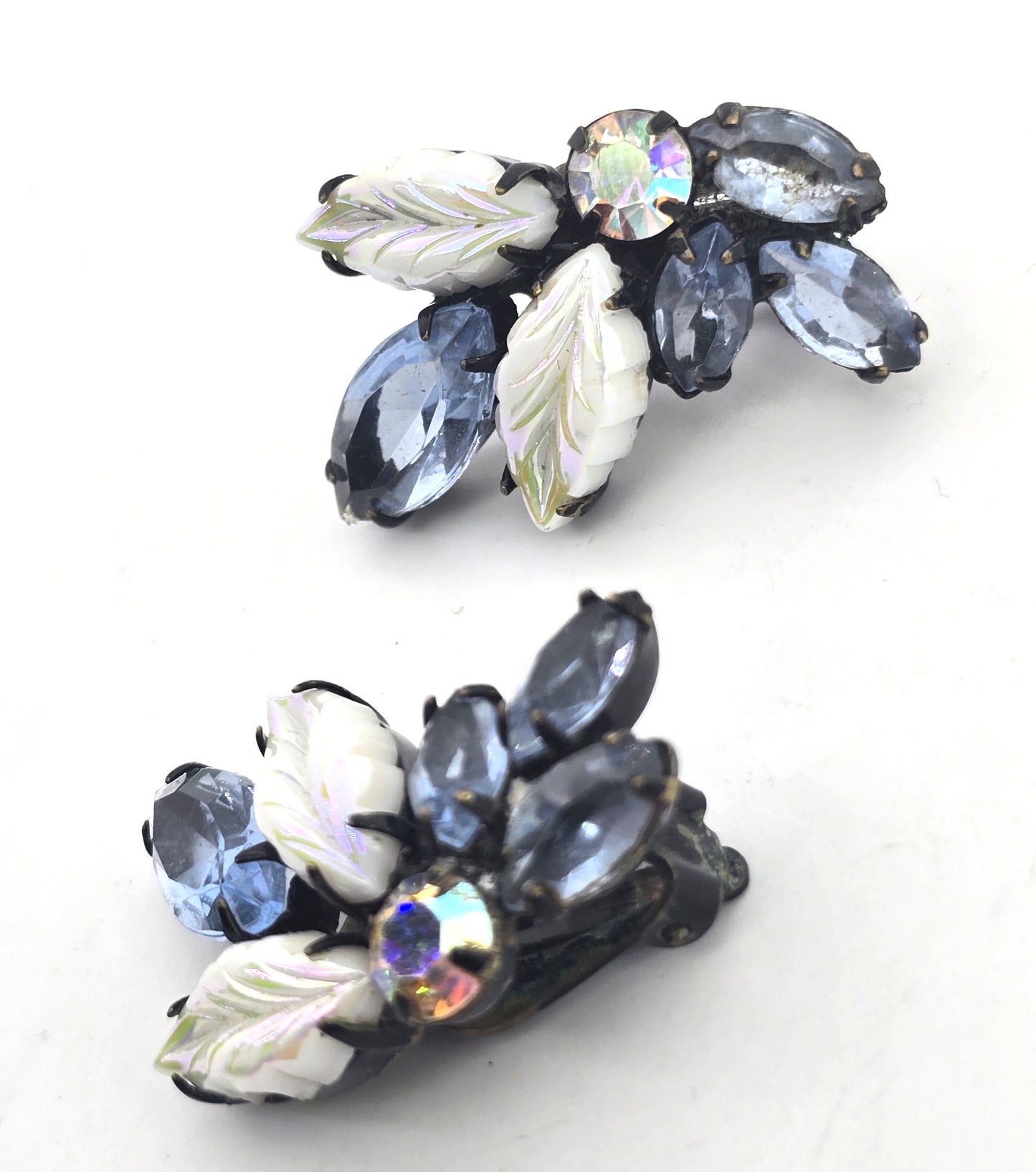 Molded glass leaf blue aurora borealis rhinestone vintage japanned clip on earrings