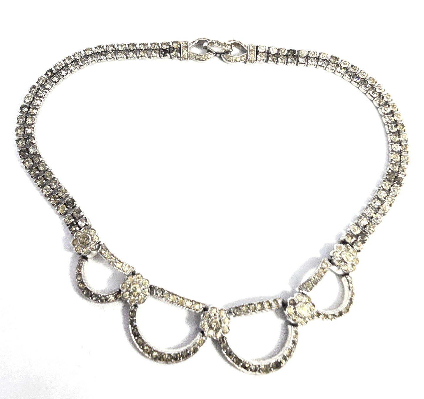Art Deco large scalloped flower clear rhinestone silver toned choker necklace