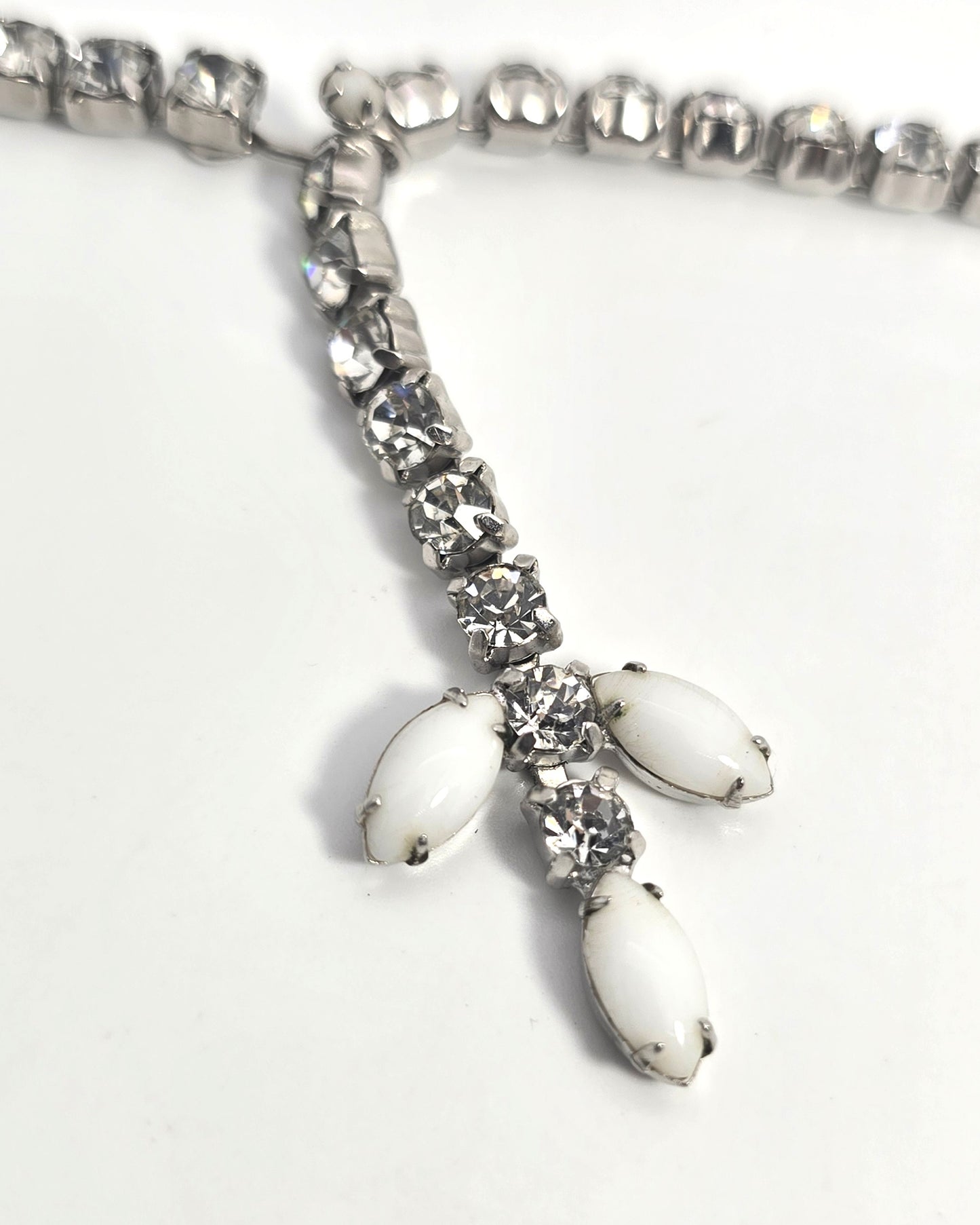 Marvella Milk glass white and clear large vintage rhinestone collar necklace