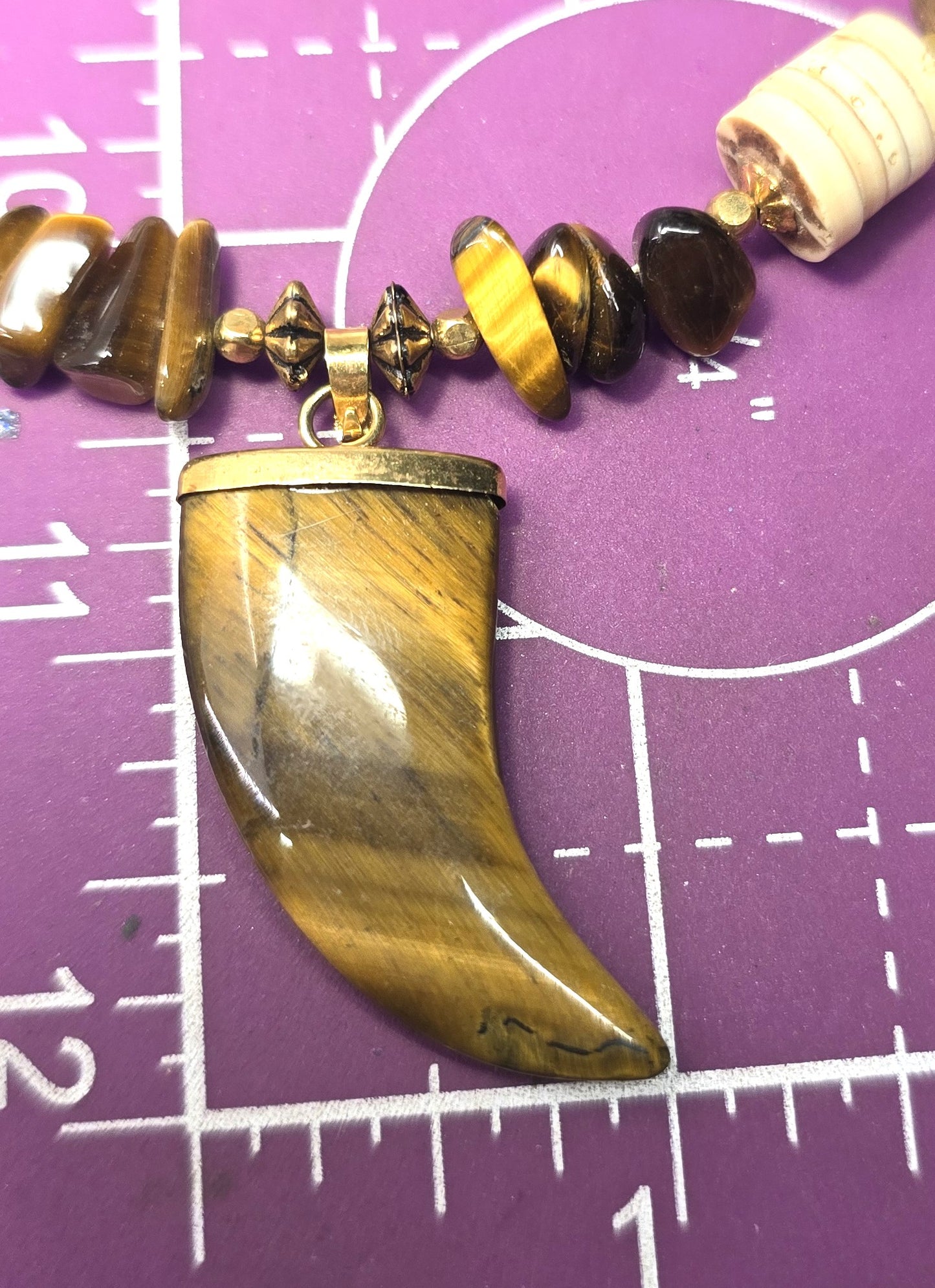 Tiger's eye Bear Claw Heishi beaded gemstone brass vintage  necklace