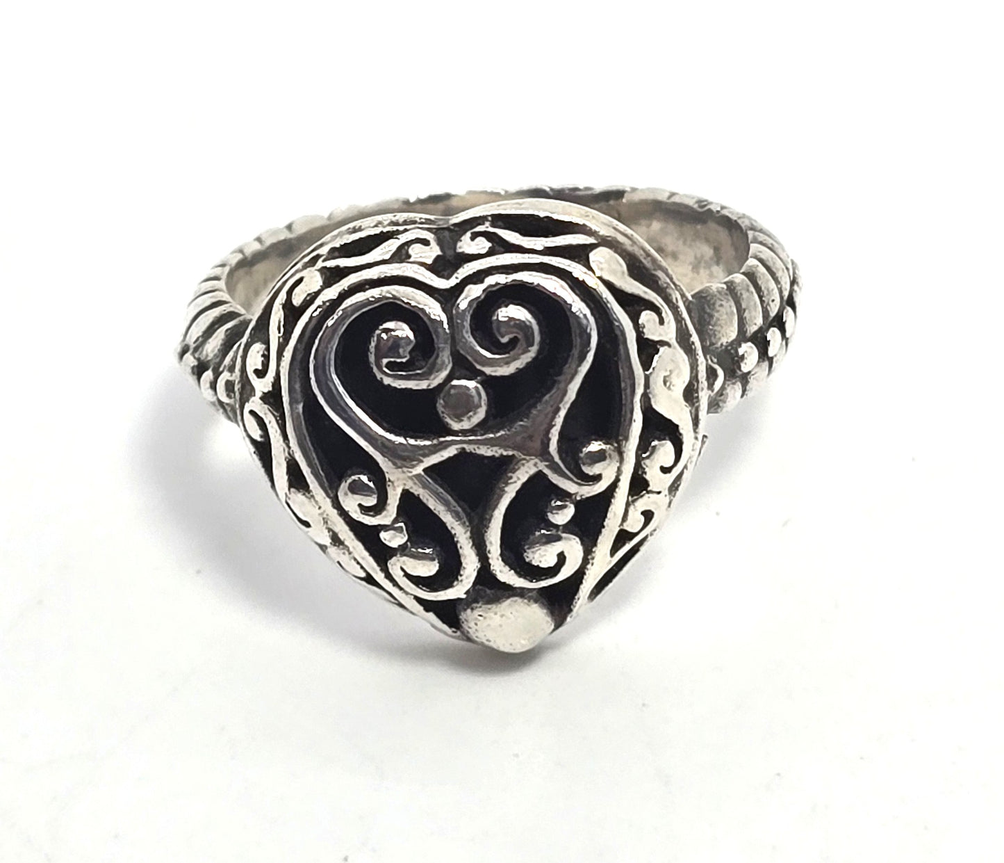 Brighton Heart filigree signed sterling silver decorated band ring size 7