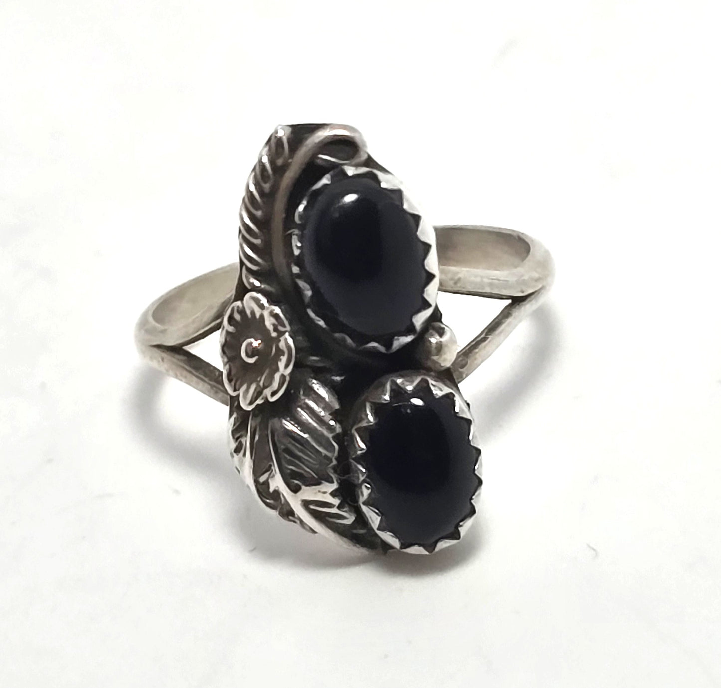 Navajo Double Black Onyx Feather sterling silver NA vintage ring size 5.5